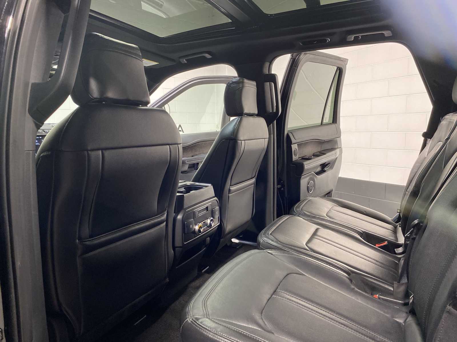 Thumbnail: 2019 Ford Expedition - 11