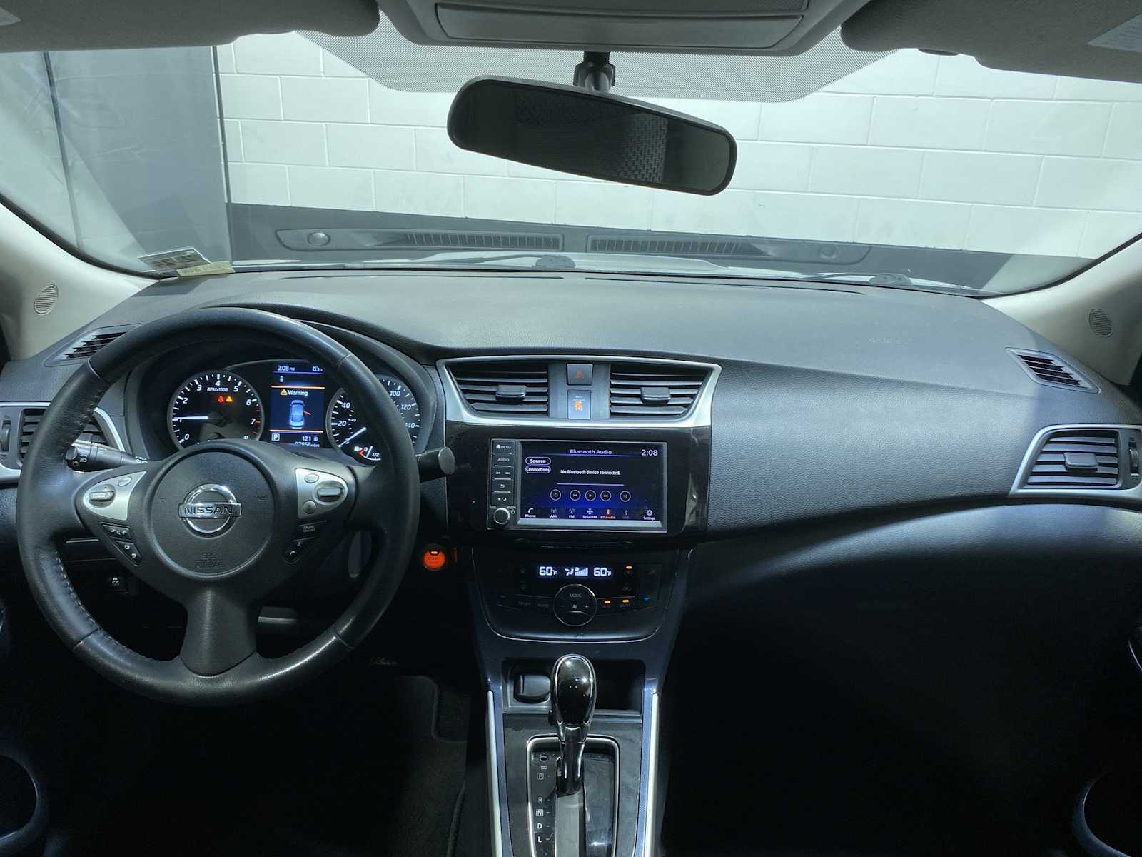Thumbnail: 2019 Nissan Sentra - 9