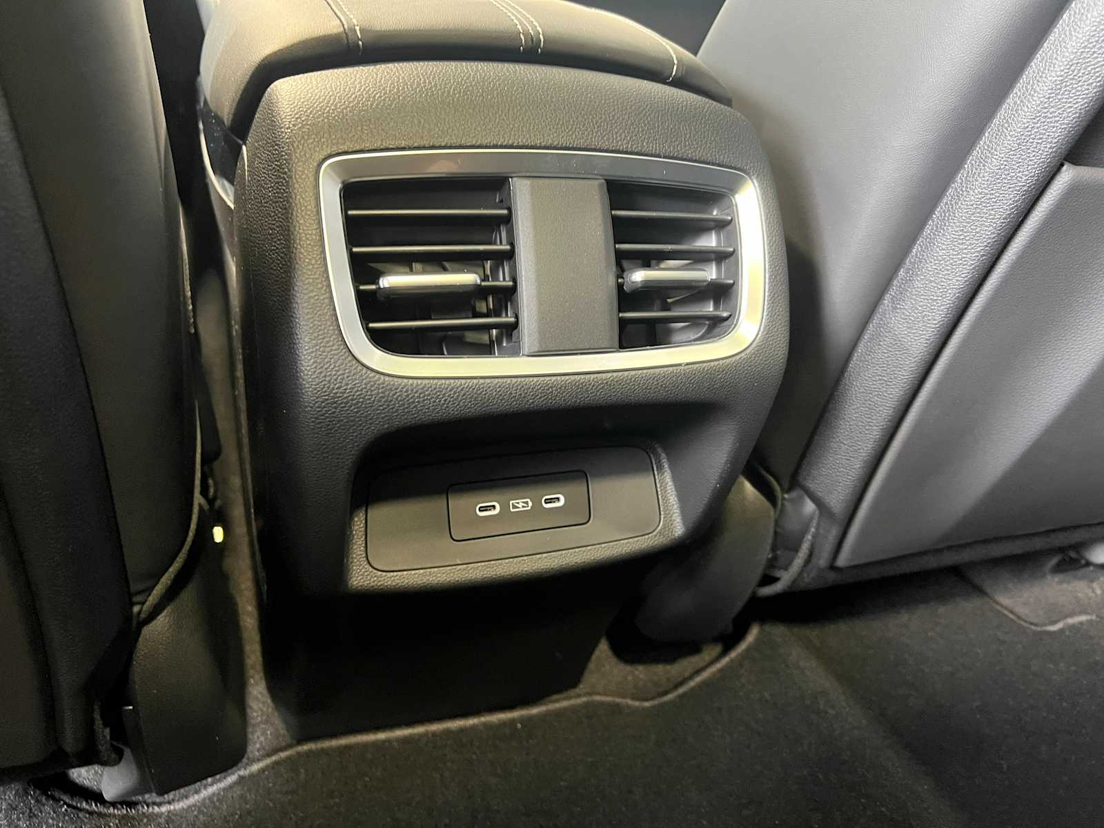 Thumbnail: 2026 Acura RDX - 28