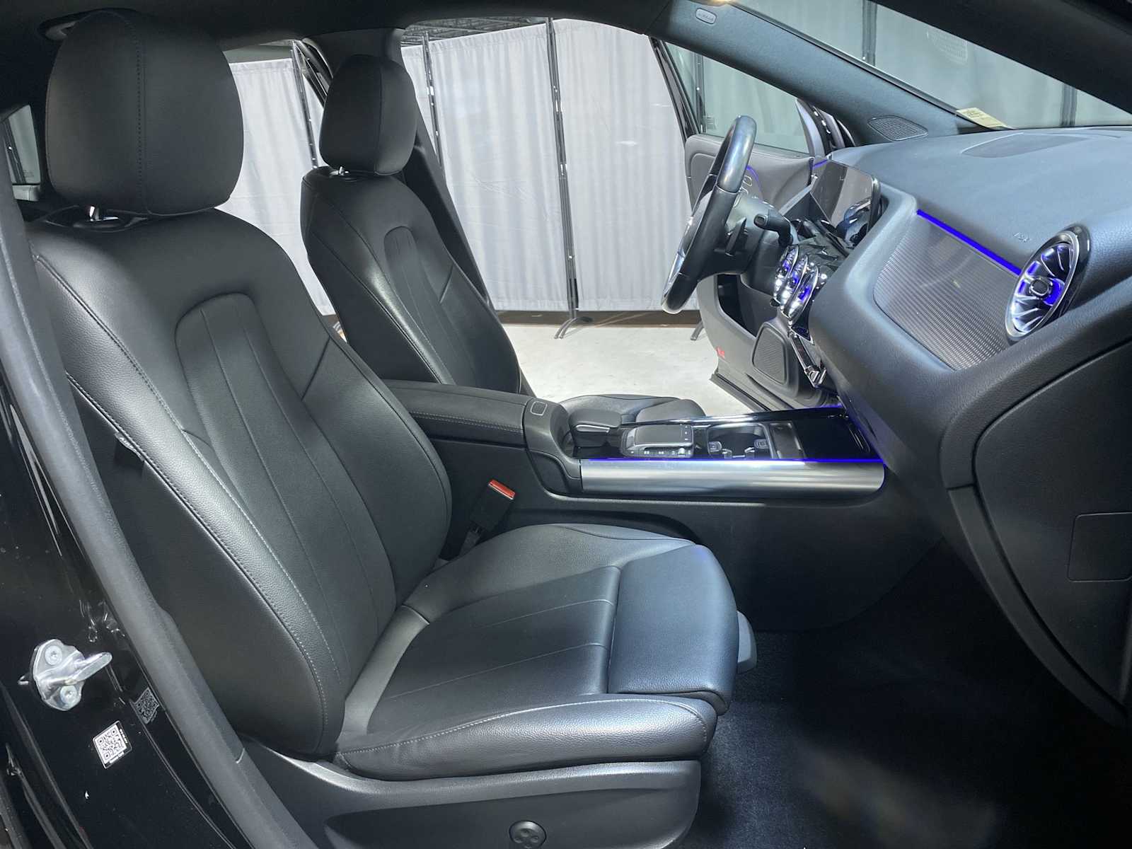 Thumbnail: 2022 Mercedes-Benz GLA - 14