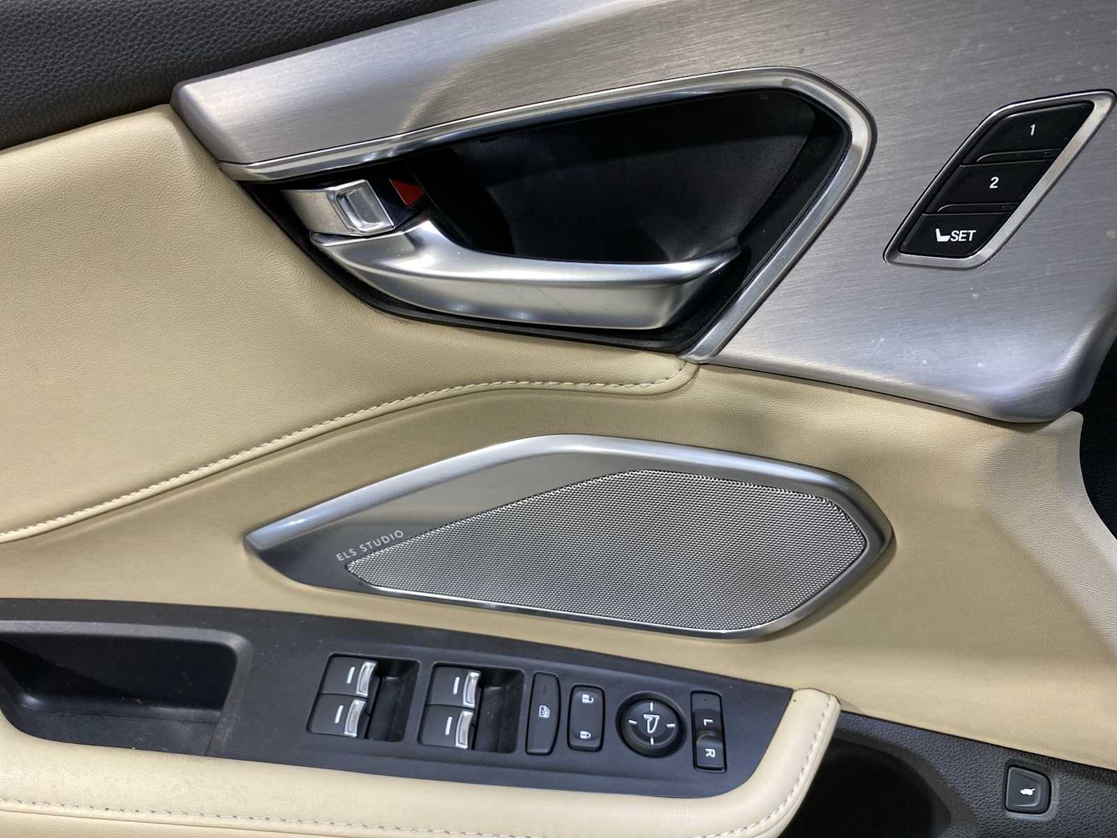 Thumbnail: 2019 Acura RDX - 23