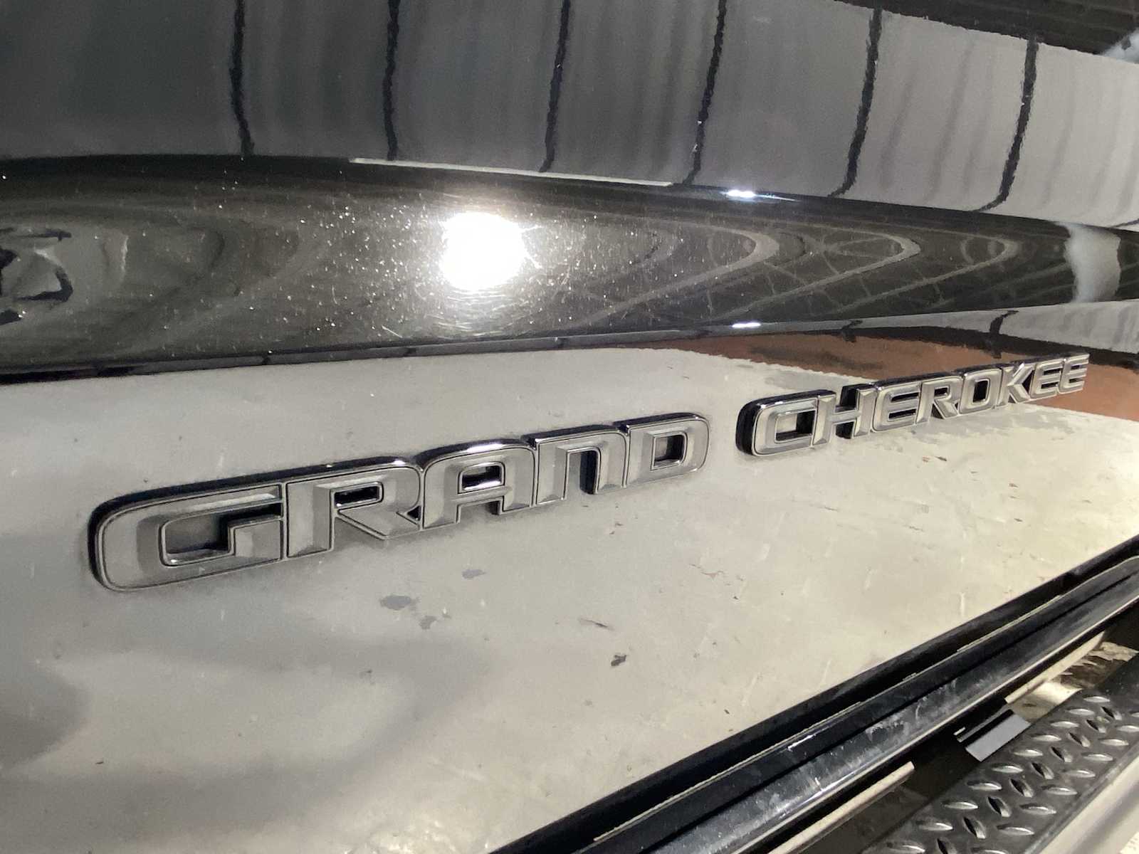 Thumbnail: 2018 Jeep Grand Cherokee - 7