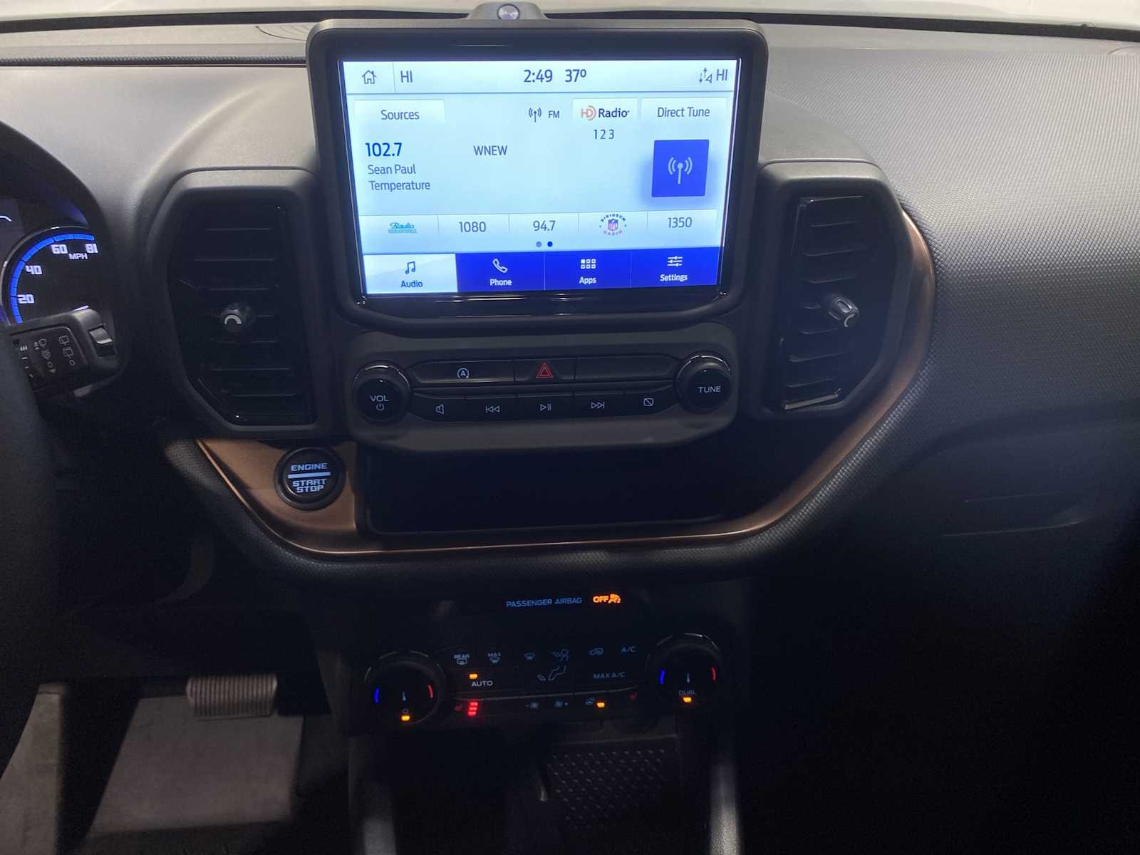 Thumbnail: 2022 Ford Bronco Sport - 16