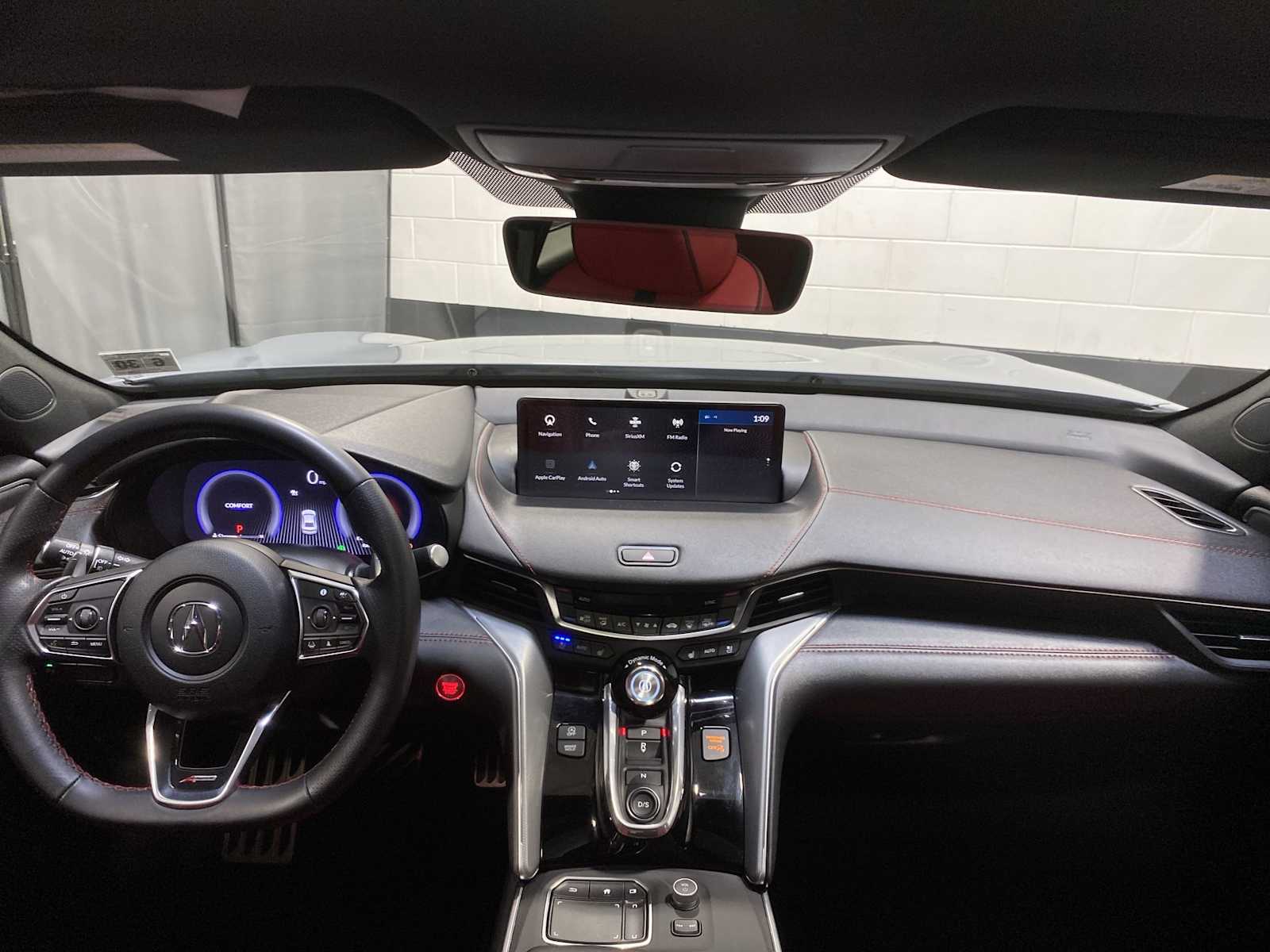 Thumbnail: 2025 Acura TLX - 10