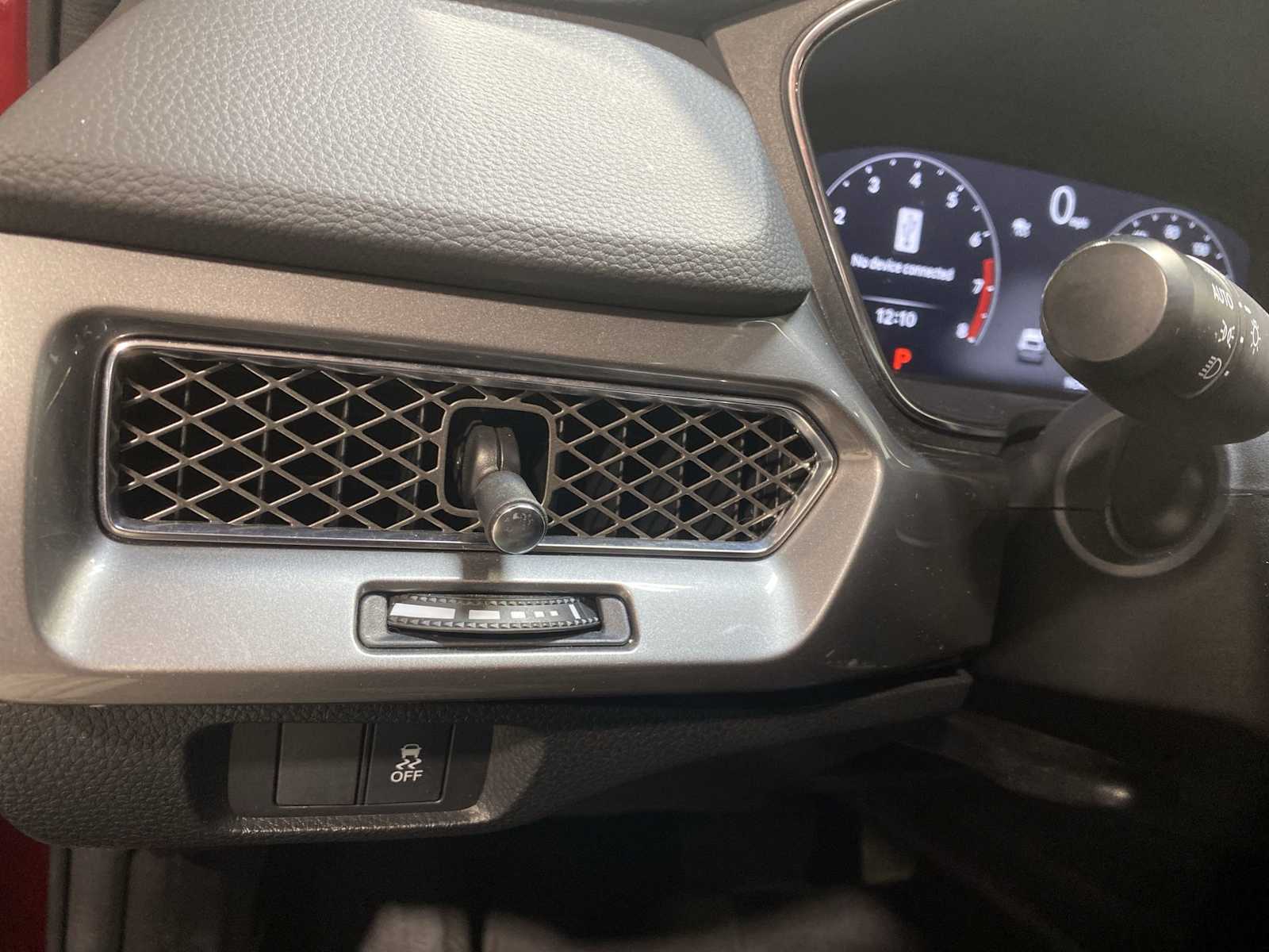 Thumbnail: 2023 Acura Integra - 24