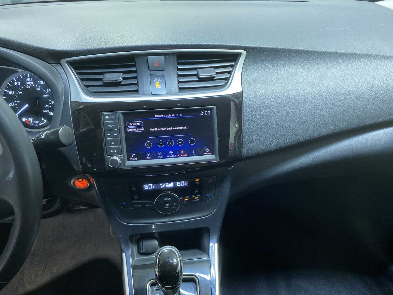 Thumbnail: 2019 Nissan Sentra - 15