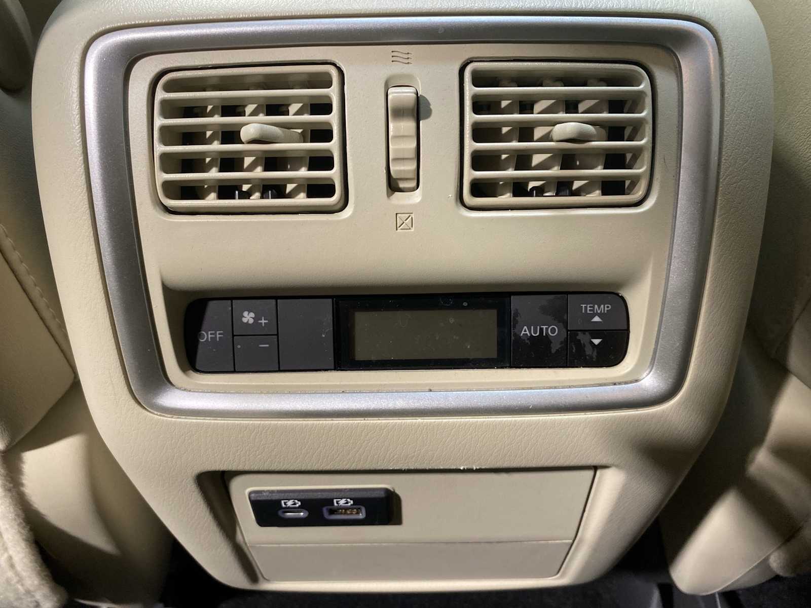 Thumbnail: 2020 INFINITI QX60 - 25