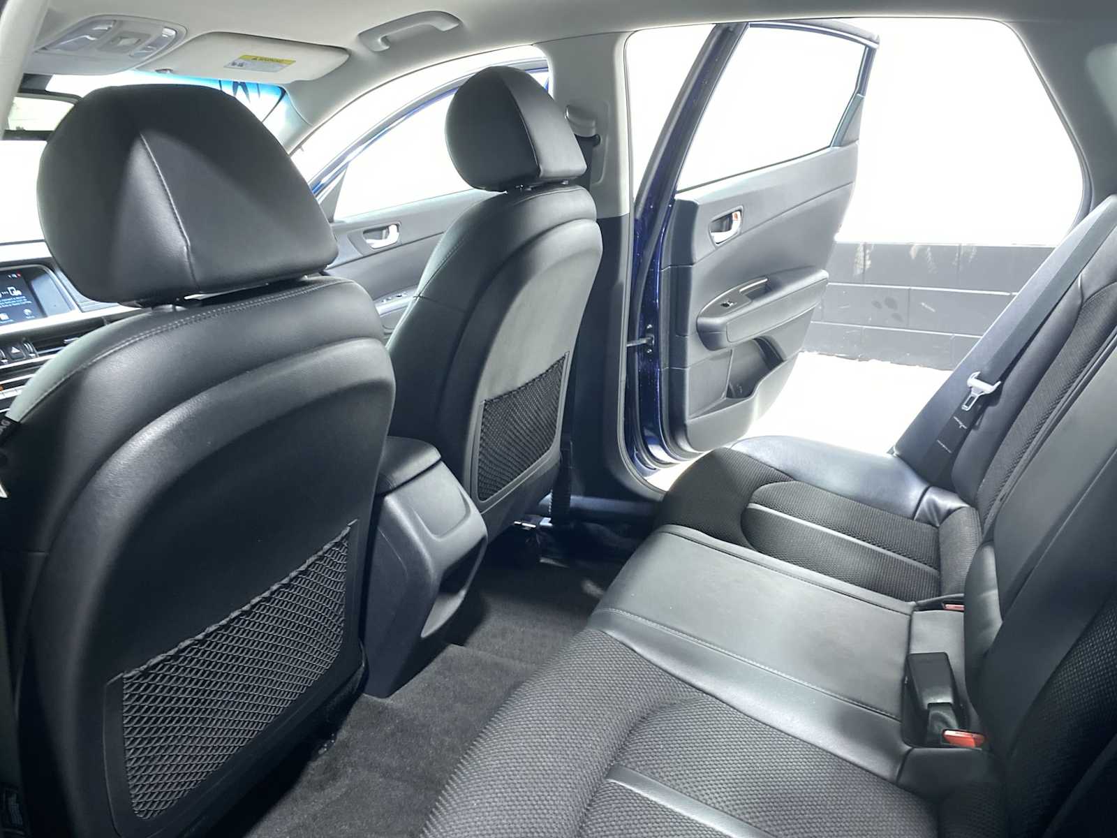 Thumbnail: 2019 Kia Optima - 12