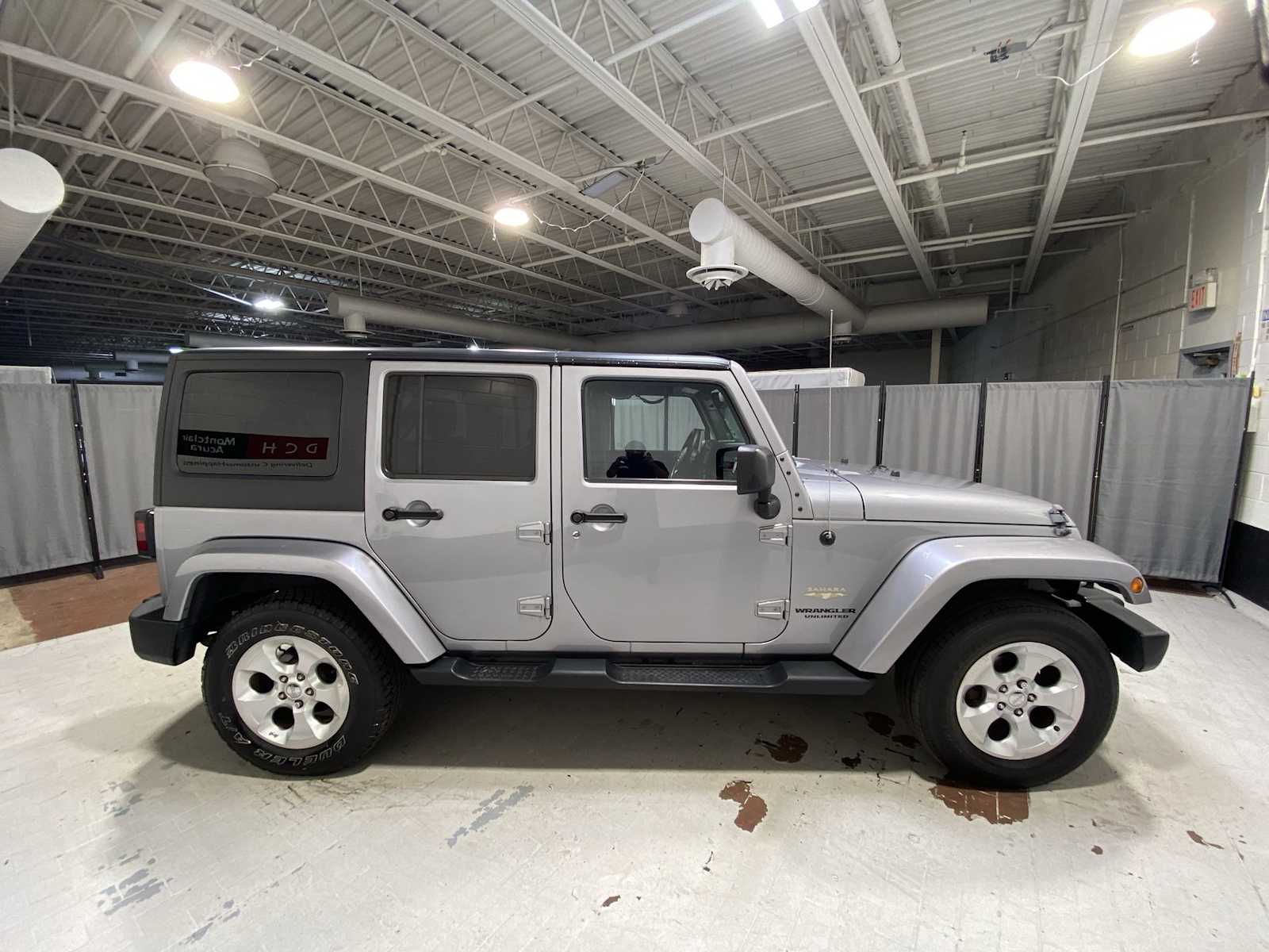 Thumbnail: 2013 Jeep Wrangler - 27