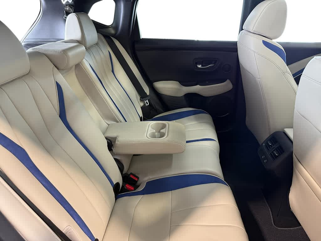 Thumbnail: 2025 Acura ADX - 34