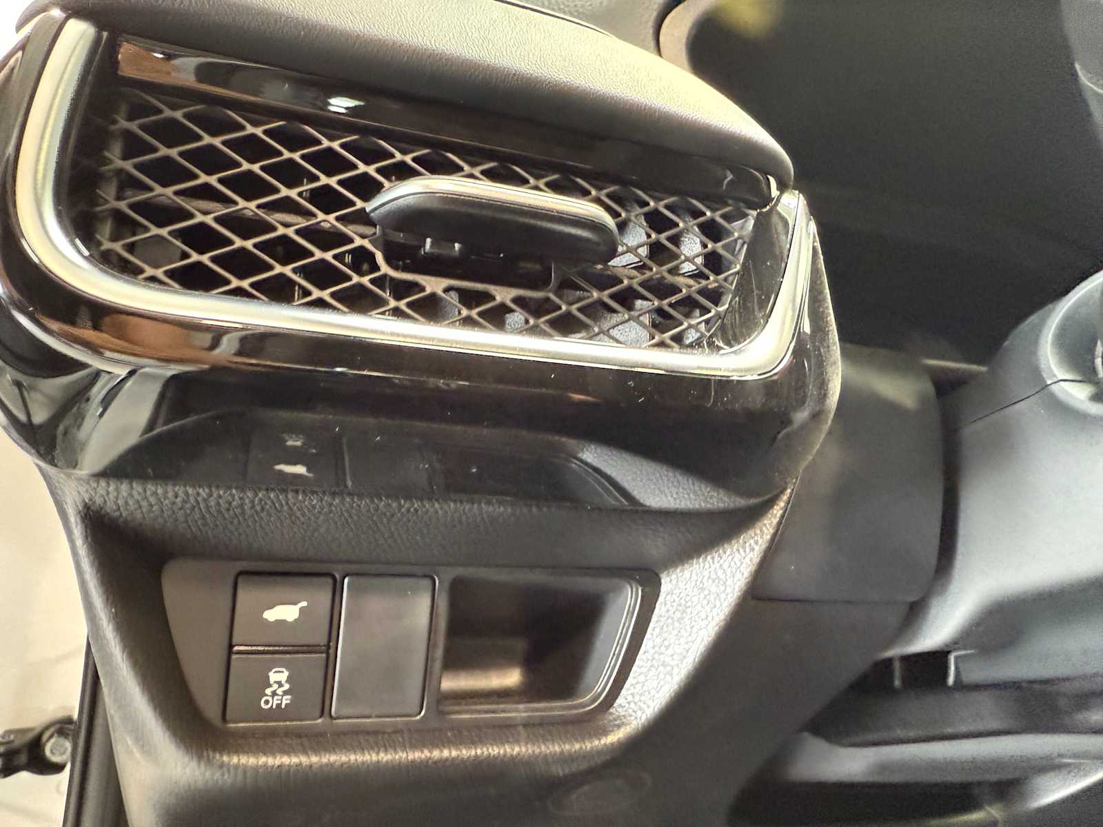 Thumbnail: 2026 Acura ADX - 21