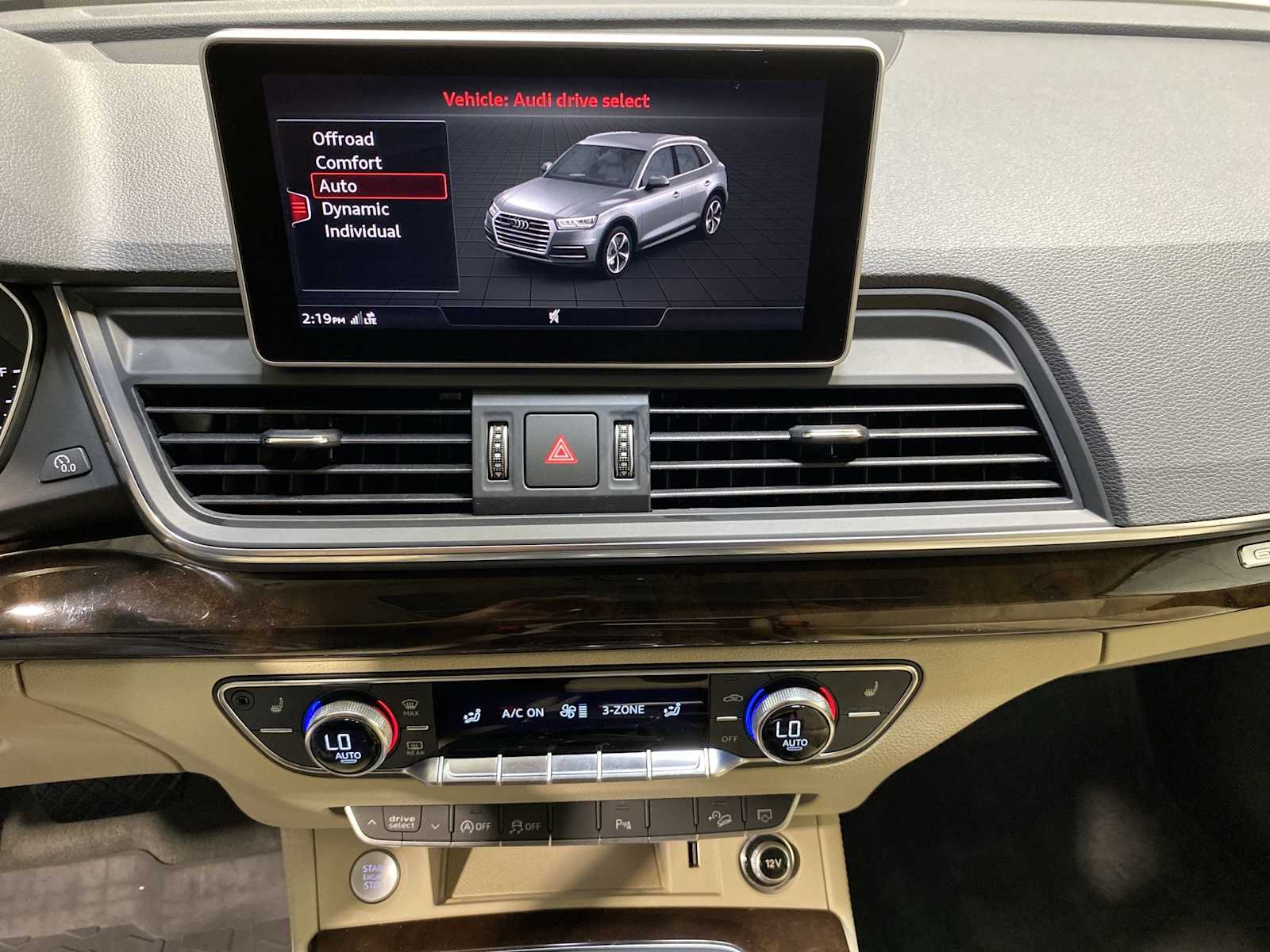 Thumbnail: 2019 Audi Q5 - 16