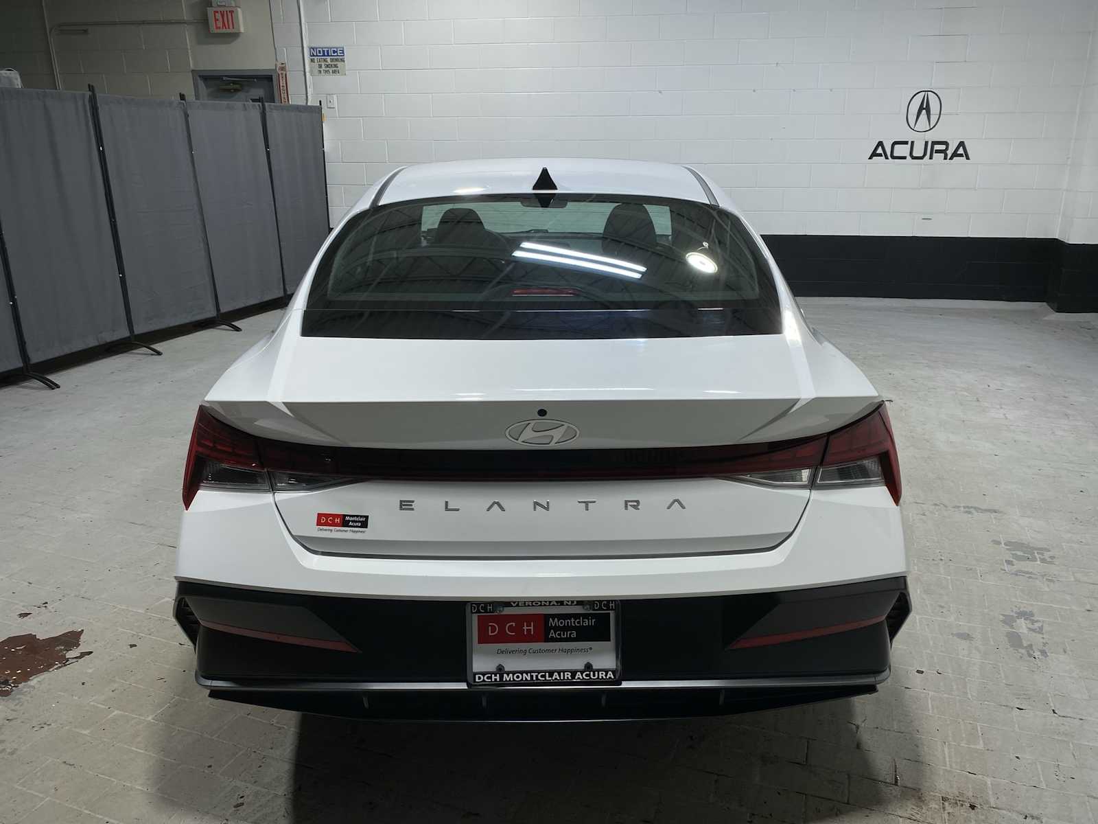 Thumbnail: 2024 Hyundai Elantra - 5