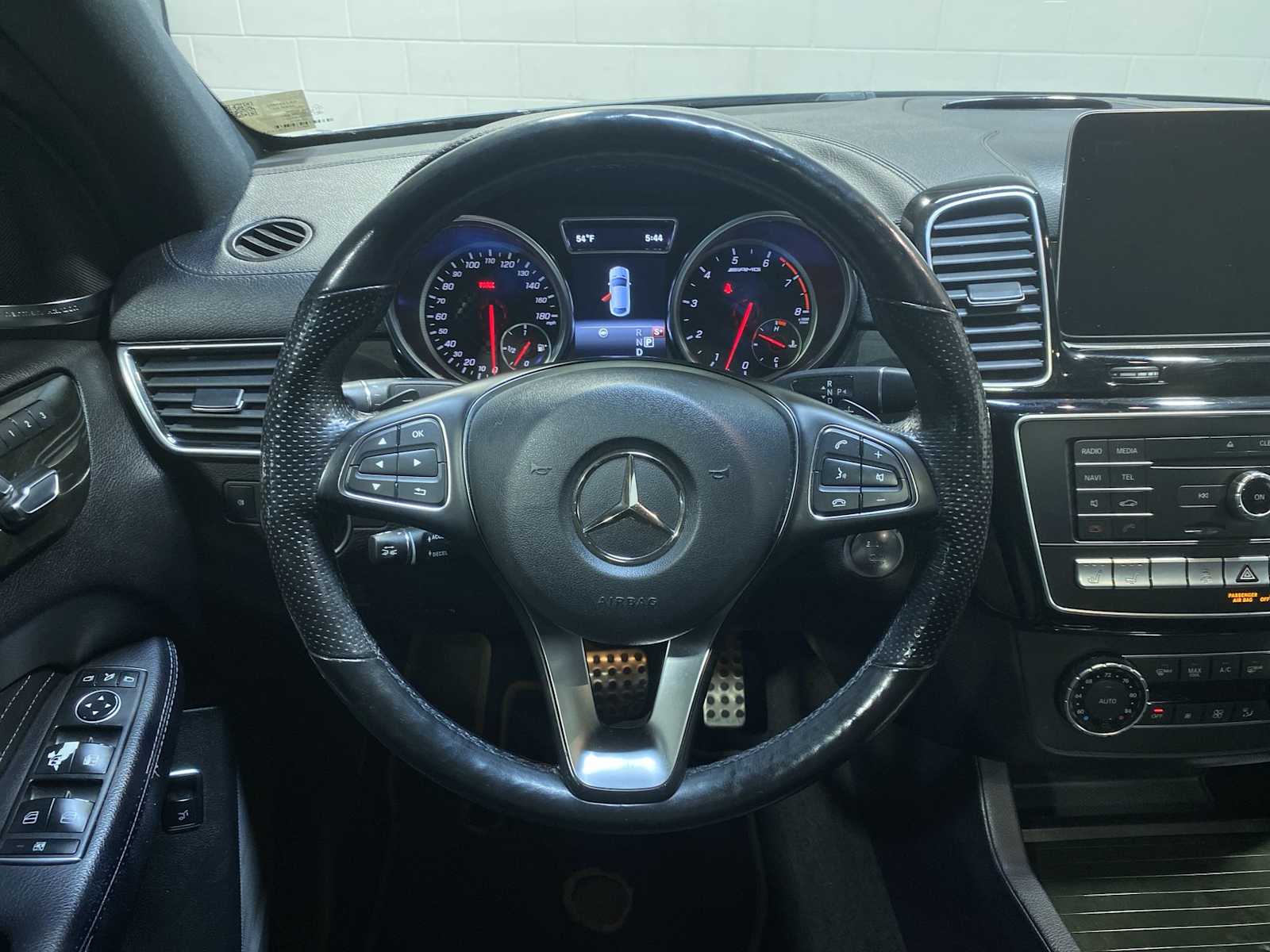 Thumbnail: 2019 Mercedes-Benz GLE - 15