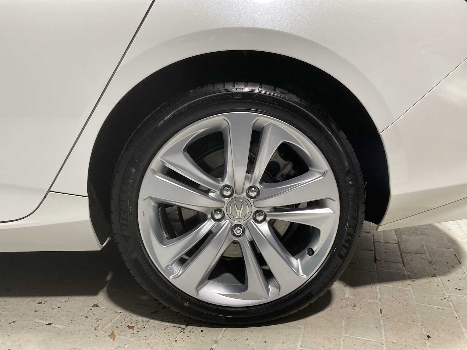 Thumbnail: 2022 Acura TLX - 8