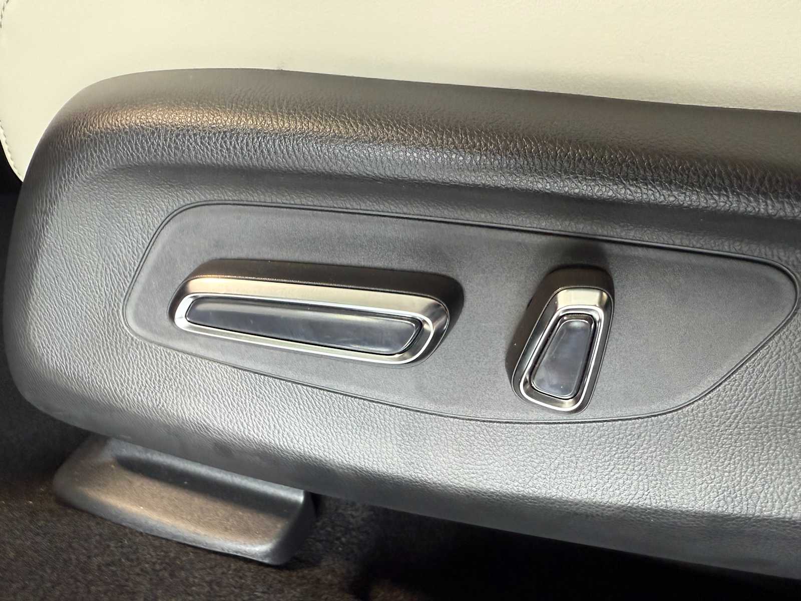 Thumbnail: 2026 Acura ADX - 19