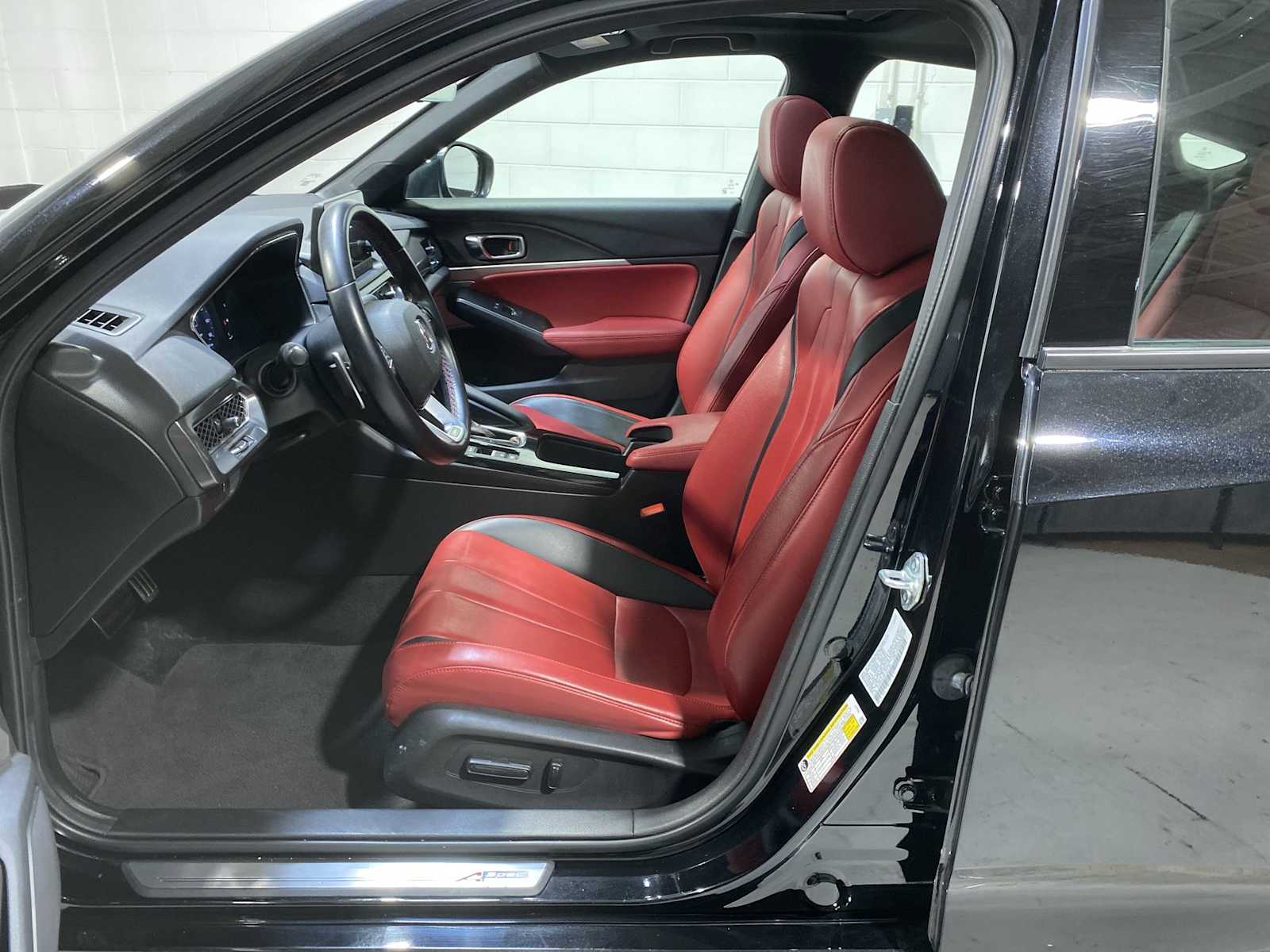 Thumbnail: 2023 Acura Integra - 2