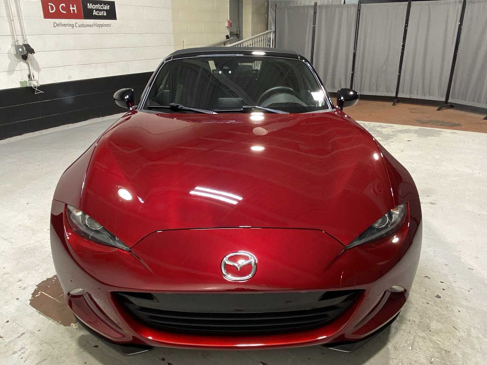 Thumbnail: 2021 Mazda MX-5 Miata - 6
