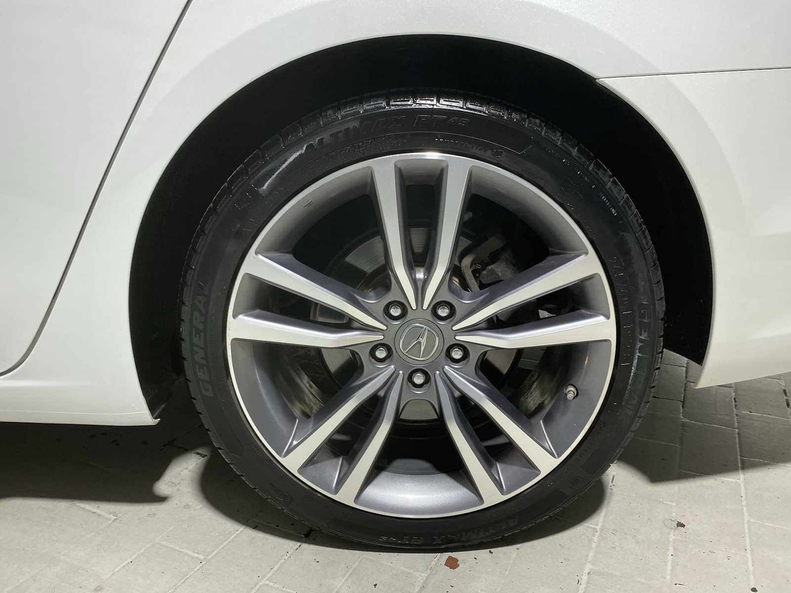 Thumbnail: 2019 Acura TLX - 8