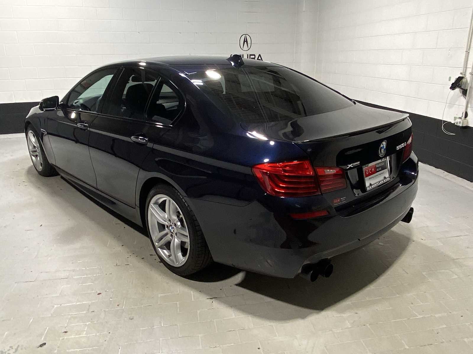 Thumbnail: 2016 BMW 5 Series - 4