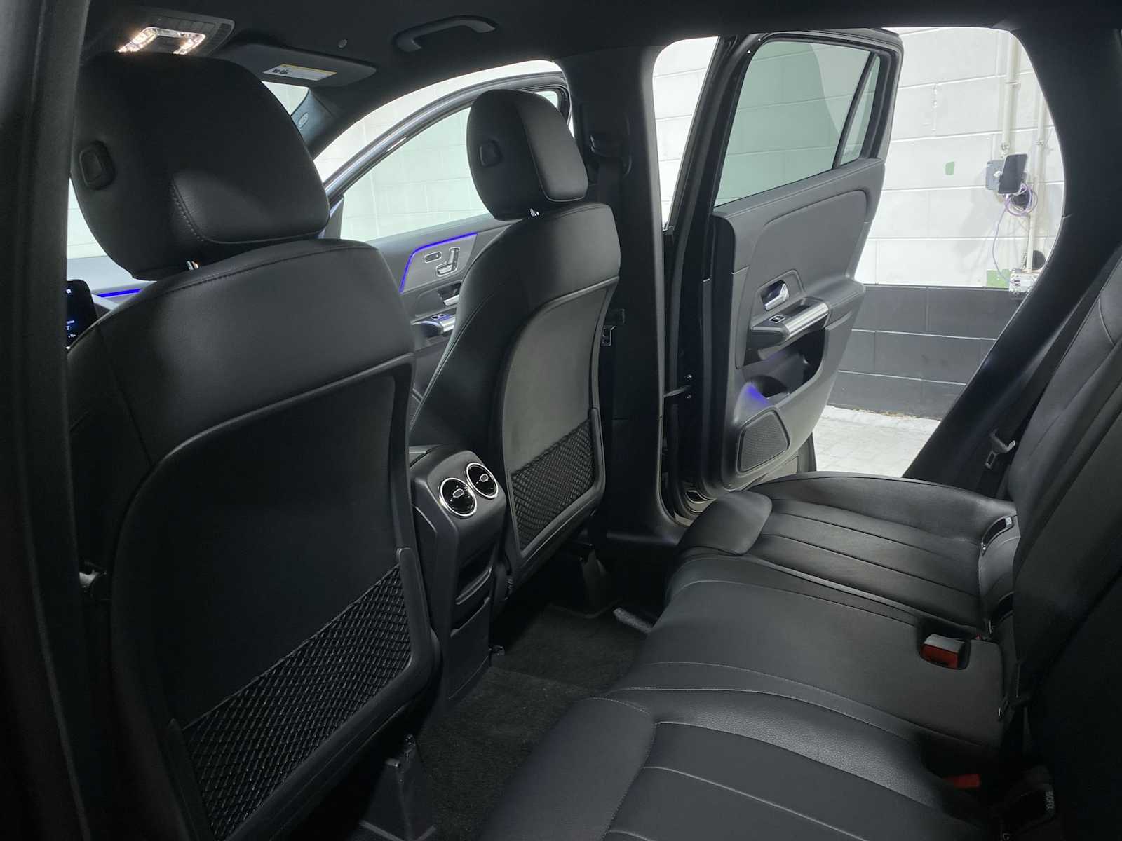 Thumbnail: 2022 Mercedes-Benz GLA - 12