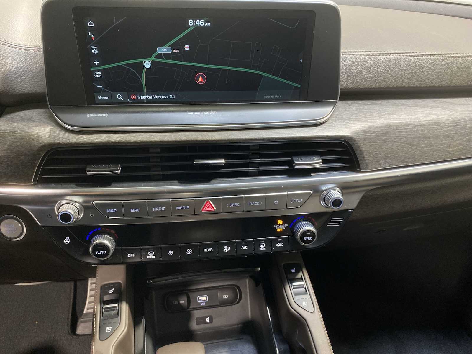 Thumbnail: 2020 Kia Telluride - 16