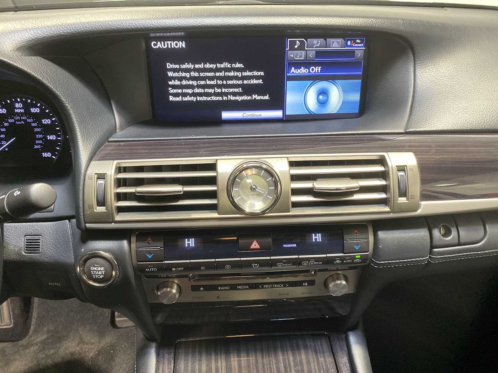 Thumbnail: 2014 Lexus LS - 16