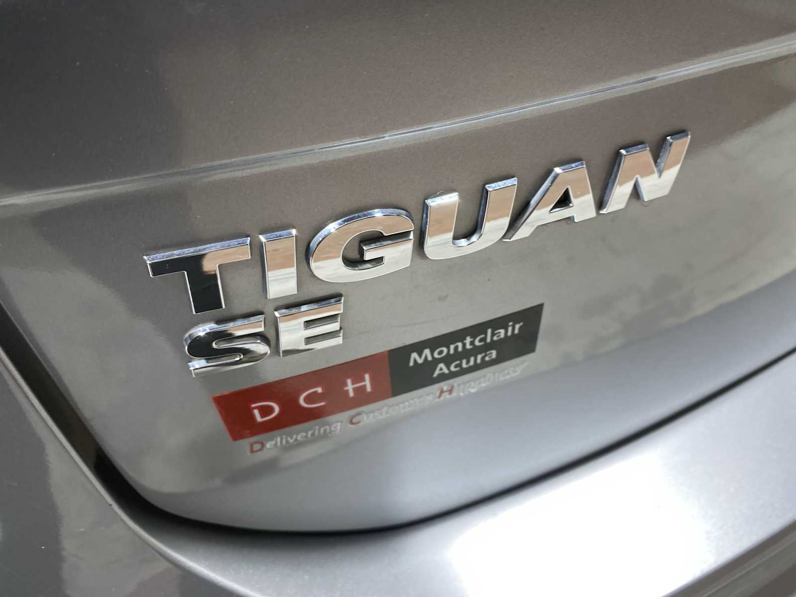 Thumbnail: 2020 Volkswagen Tiguan - 7