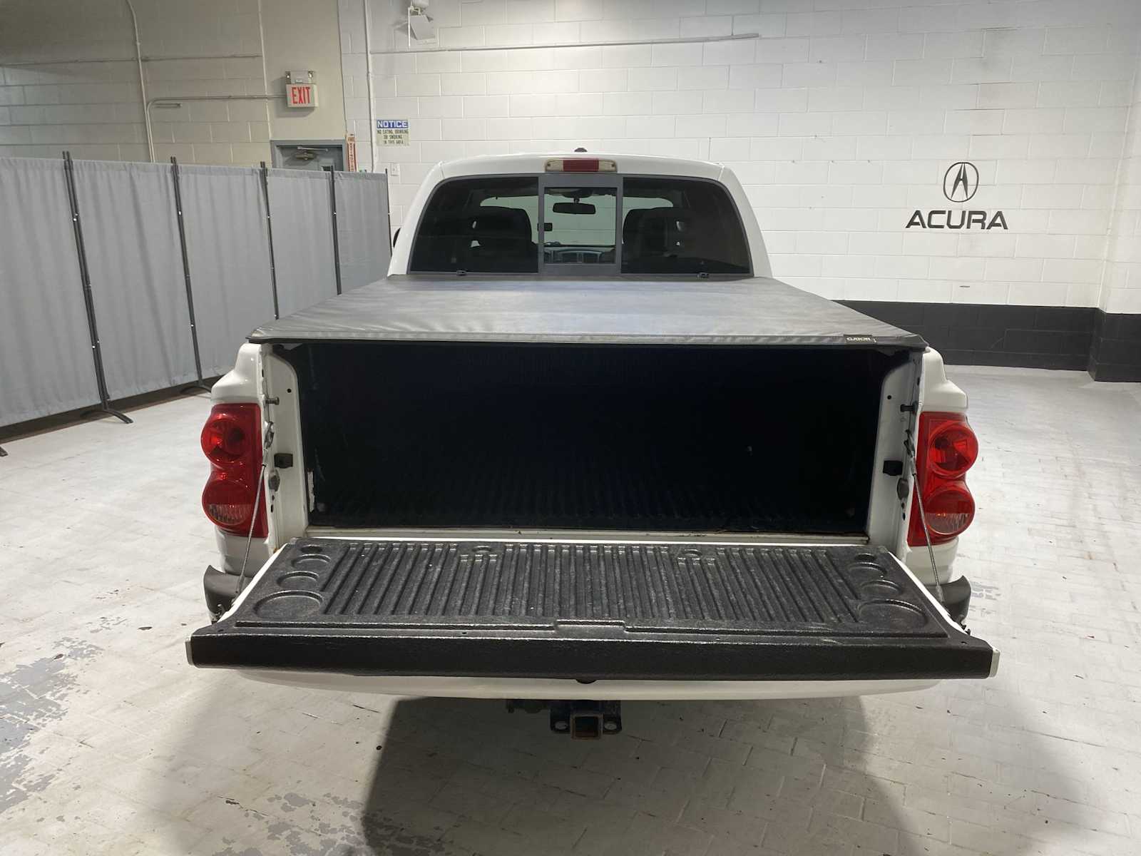 Thumbnail: 2007 Dodge Dakota - 19