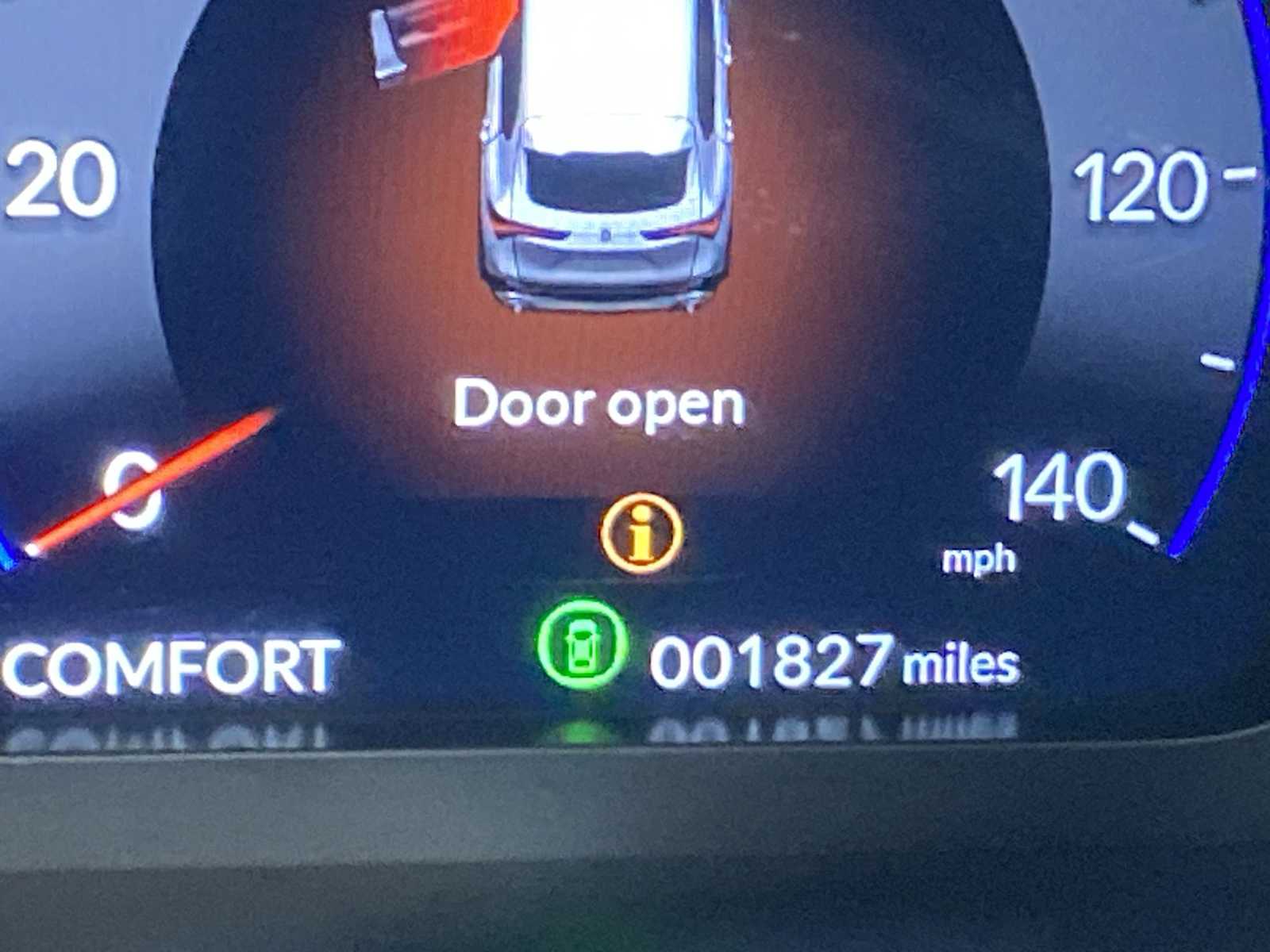 Thumbnail: 2025 Acura ADX - 18