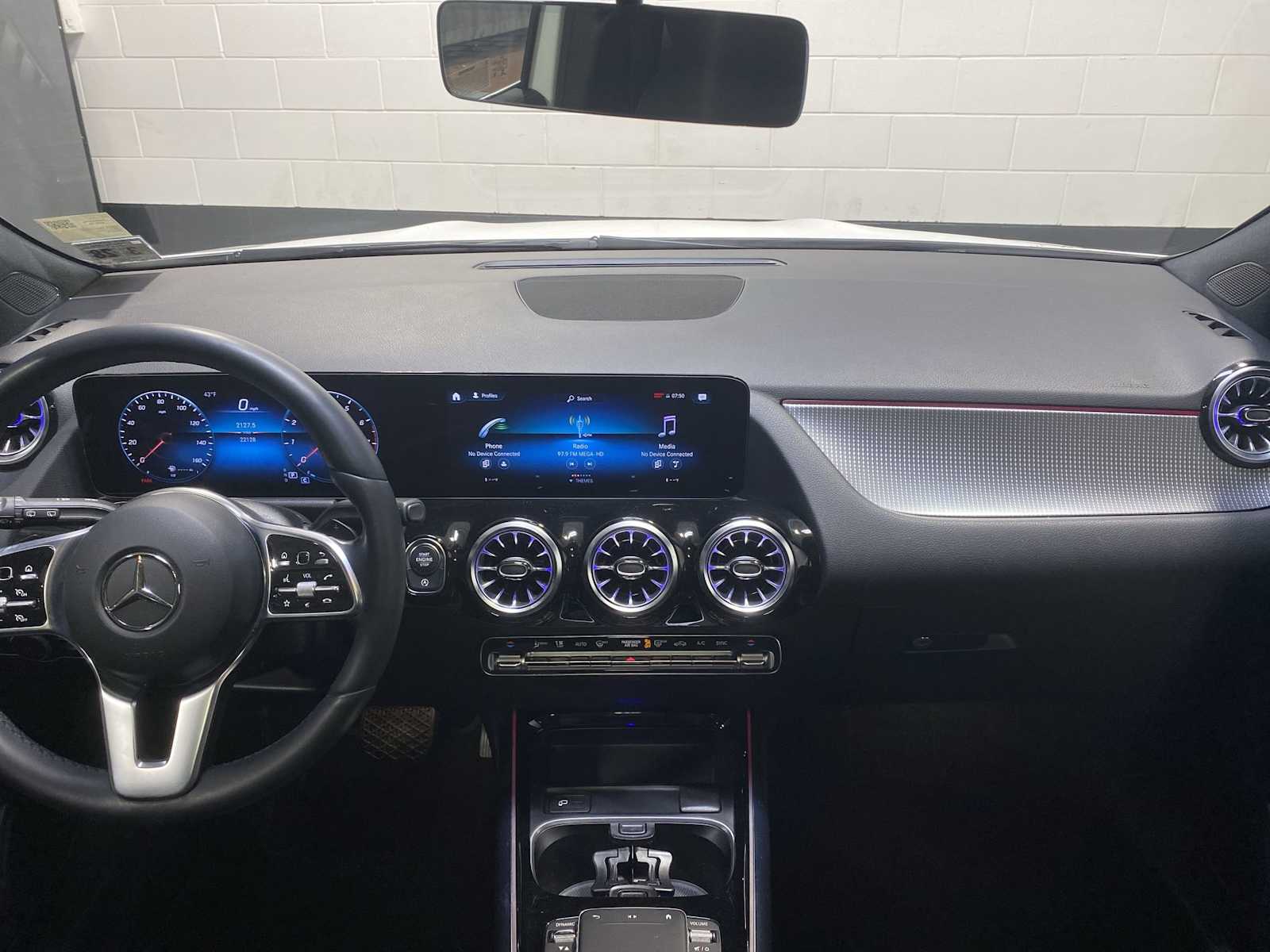 Thumbnail: 2023 Mercedes-Benz GLA - 10