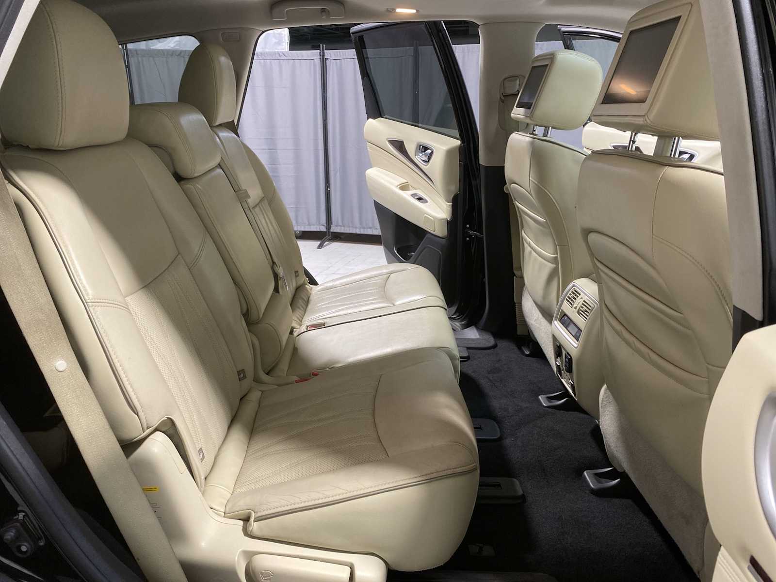 Thumbnail: 2017 INFINITI QX60 - 13