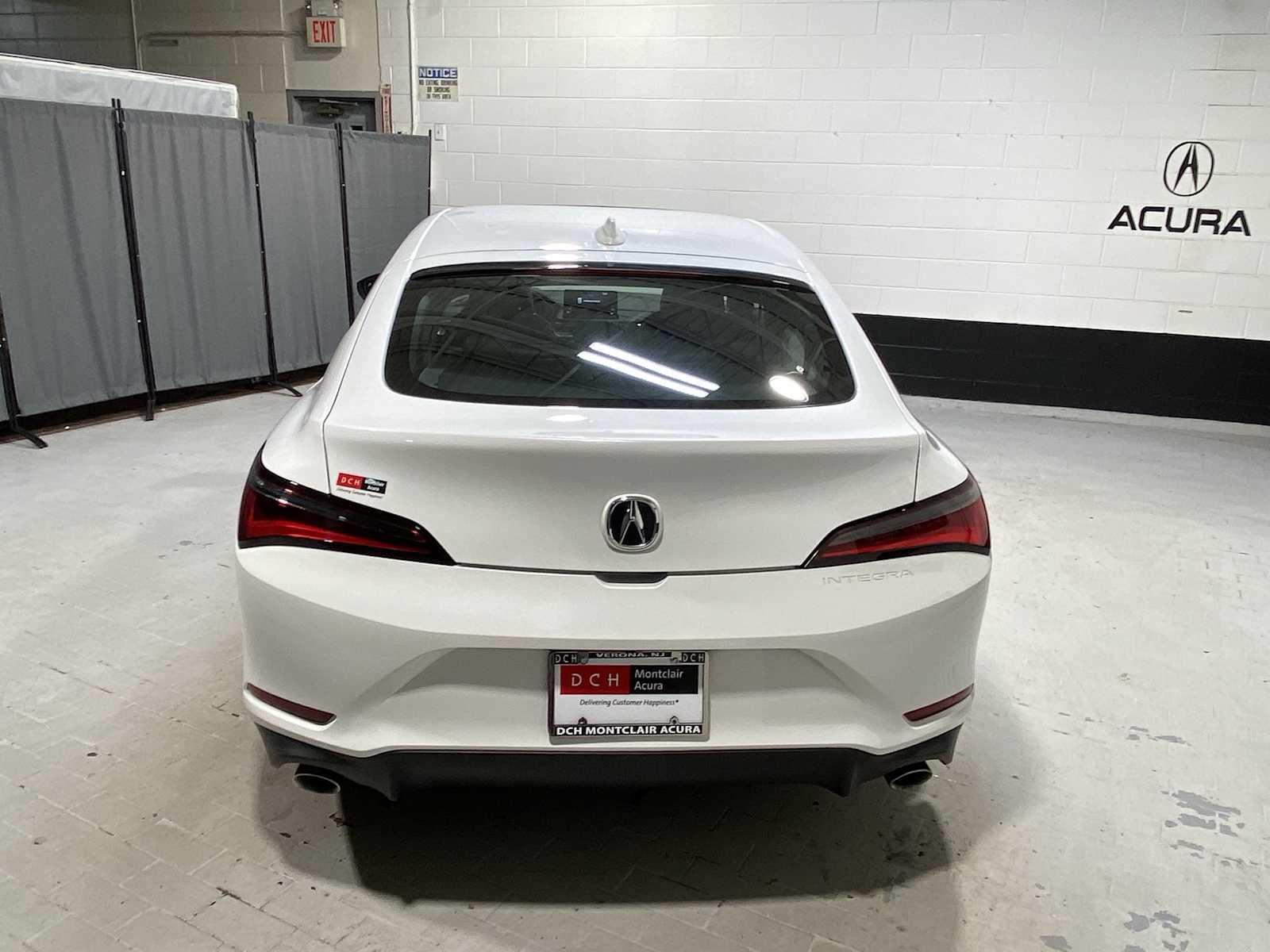 Thumbnail: 2023 Acura Integra - 5