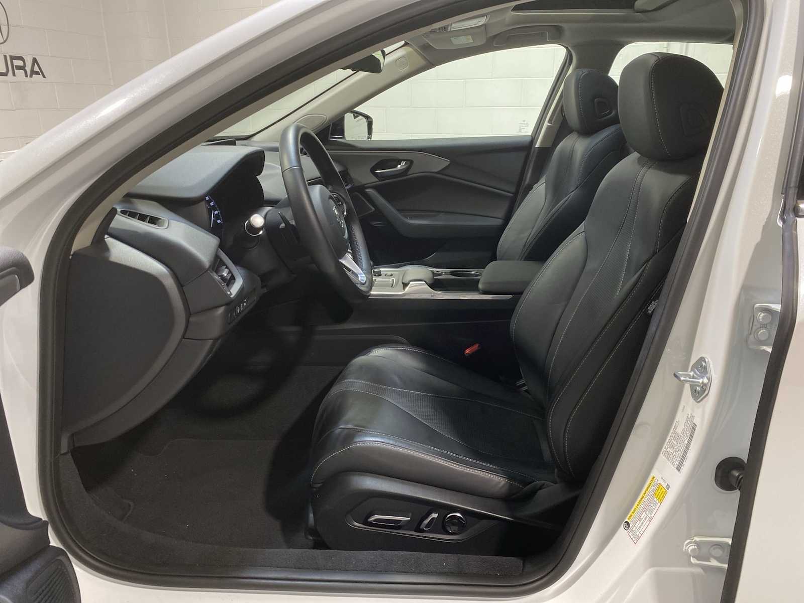 Thumbnail: 2022 Acura TLX - 2