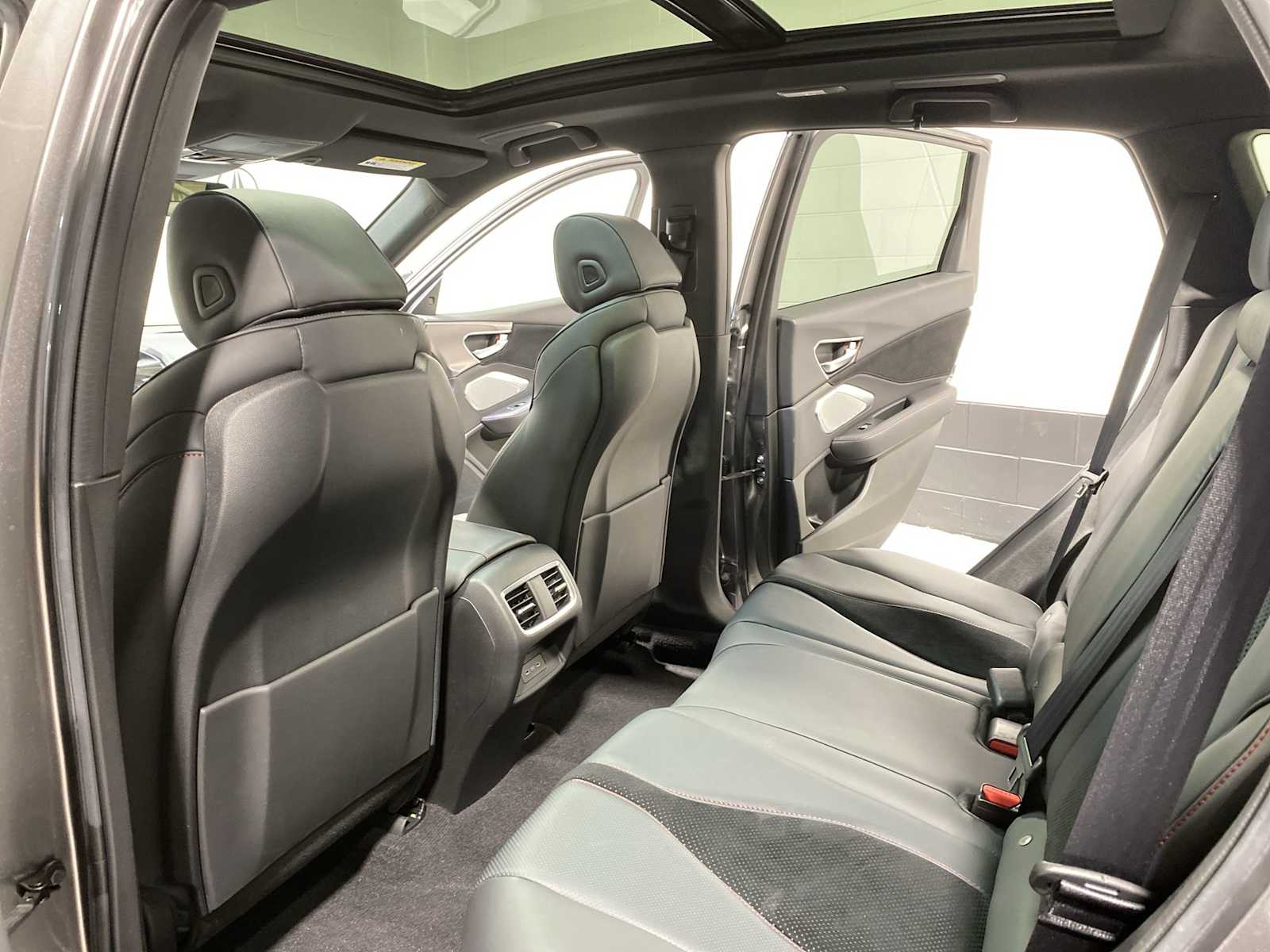 Thumbnail: 2023 Acura RDX - 12