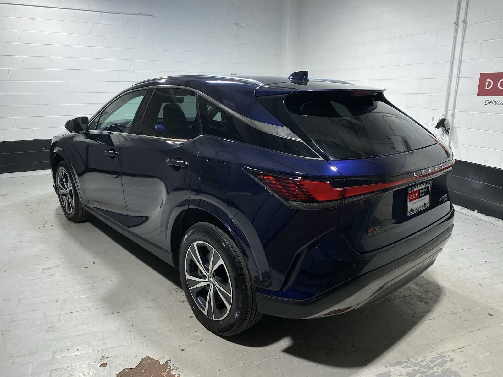 Thumbnail: 2023 Lexus RX - 4