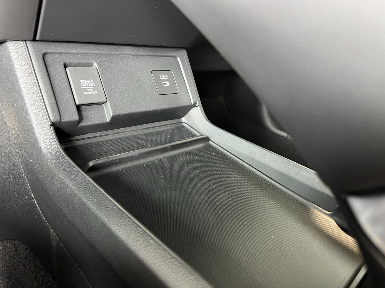 Thumbnail: 2026 Acura RDX - 26