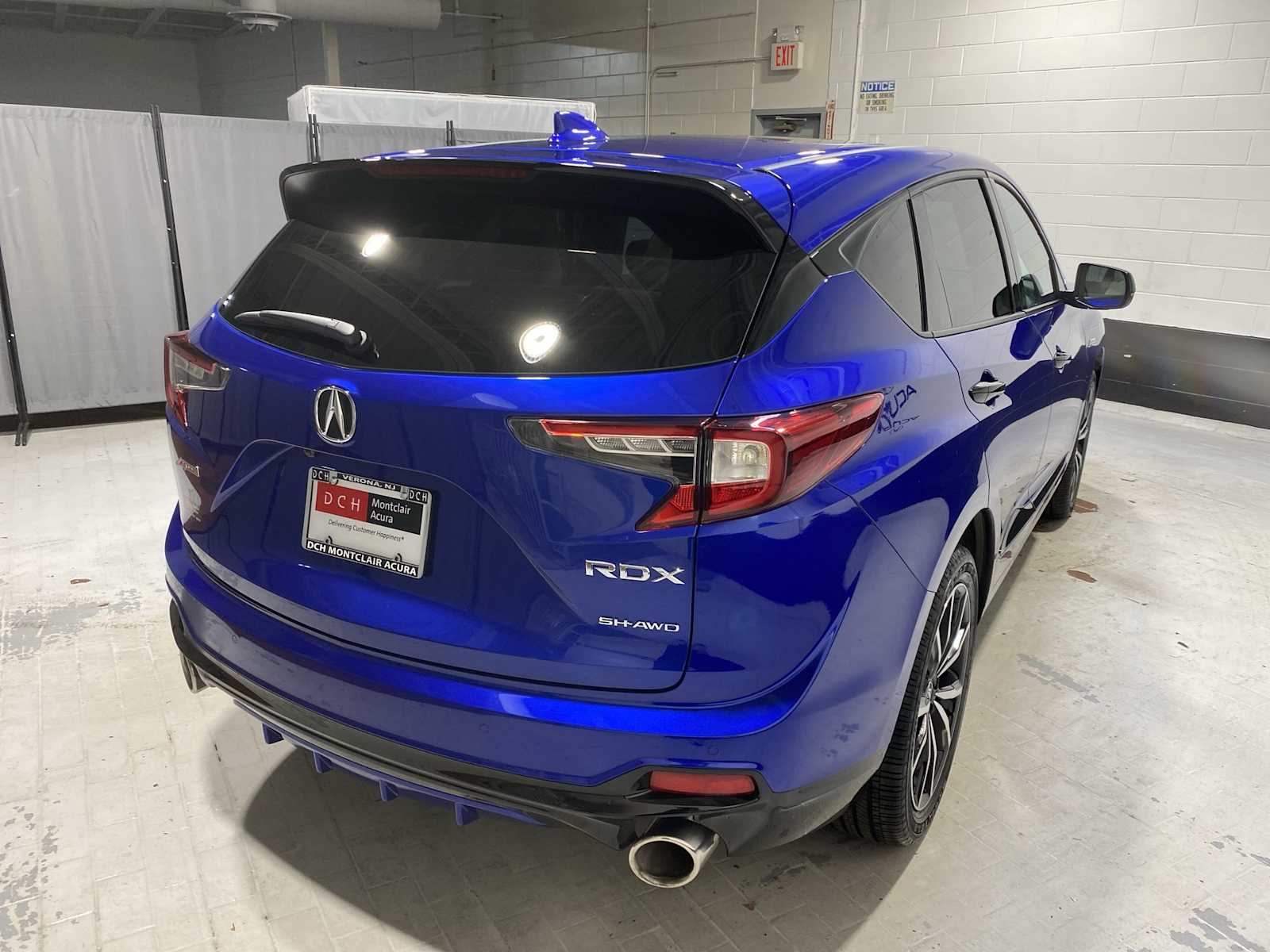 Thumbnail: 2025 Acura RDX - 26