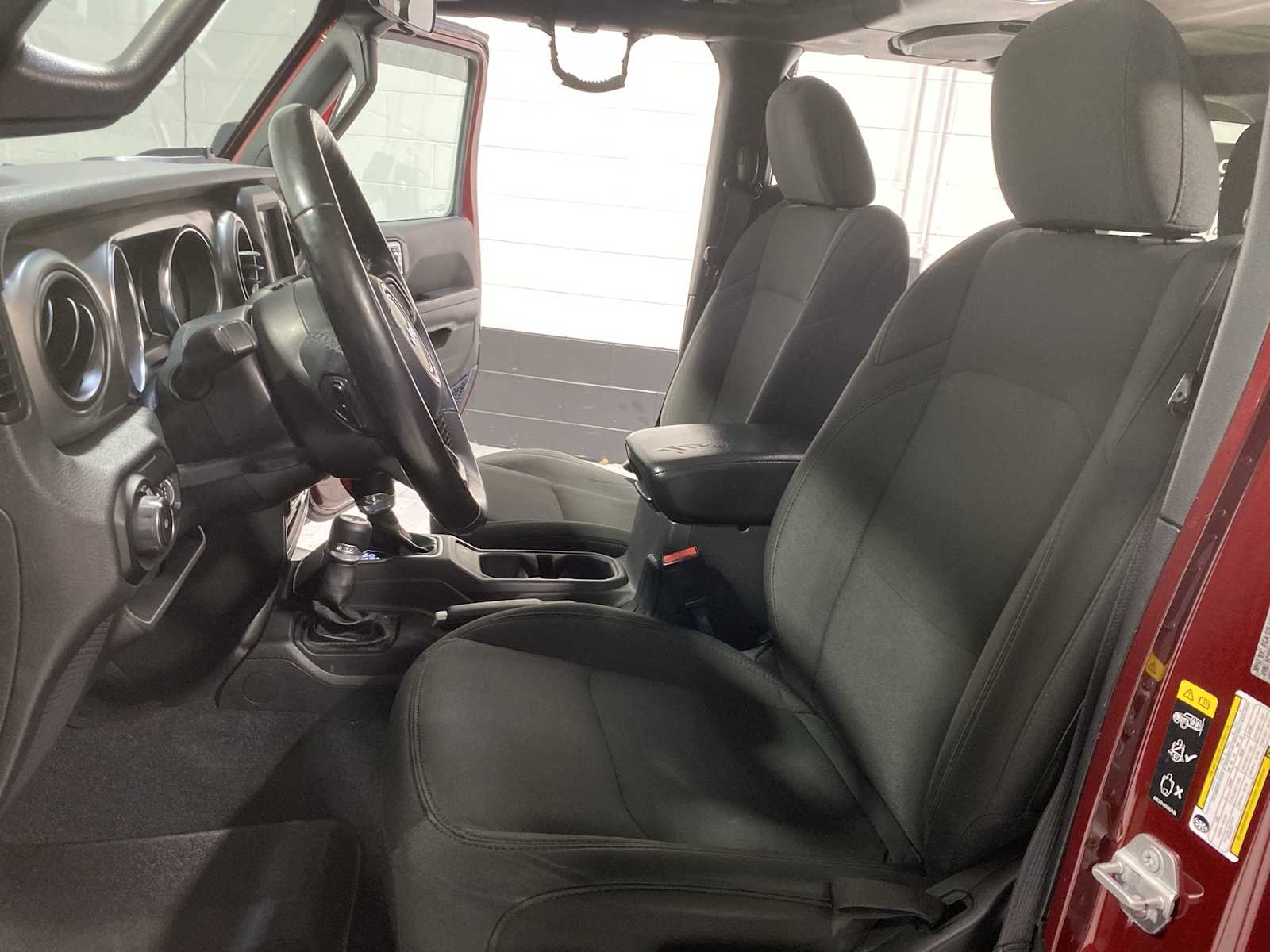 Thumbnail: 2021 Jeep Wrangler - 11