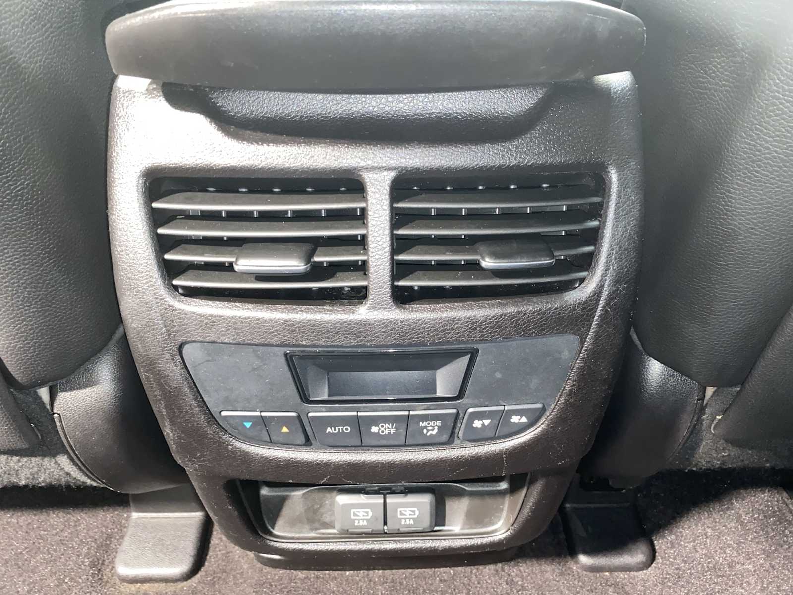 Thumbnail: 2020 Acura MDX - 25