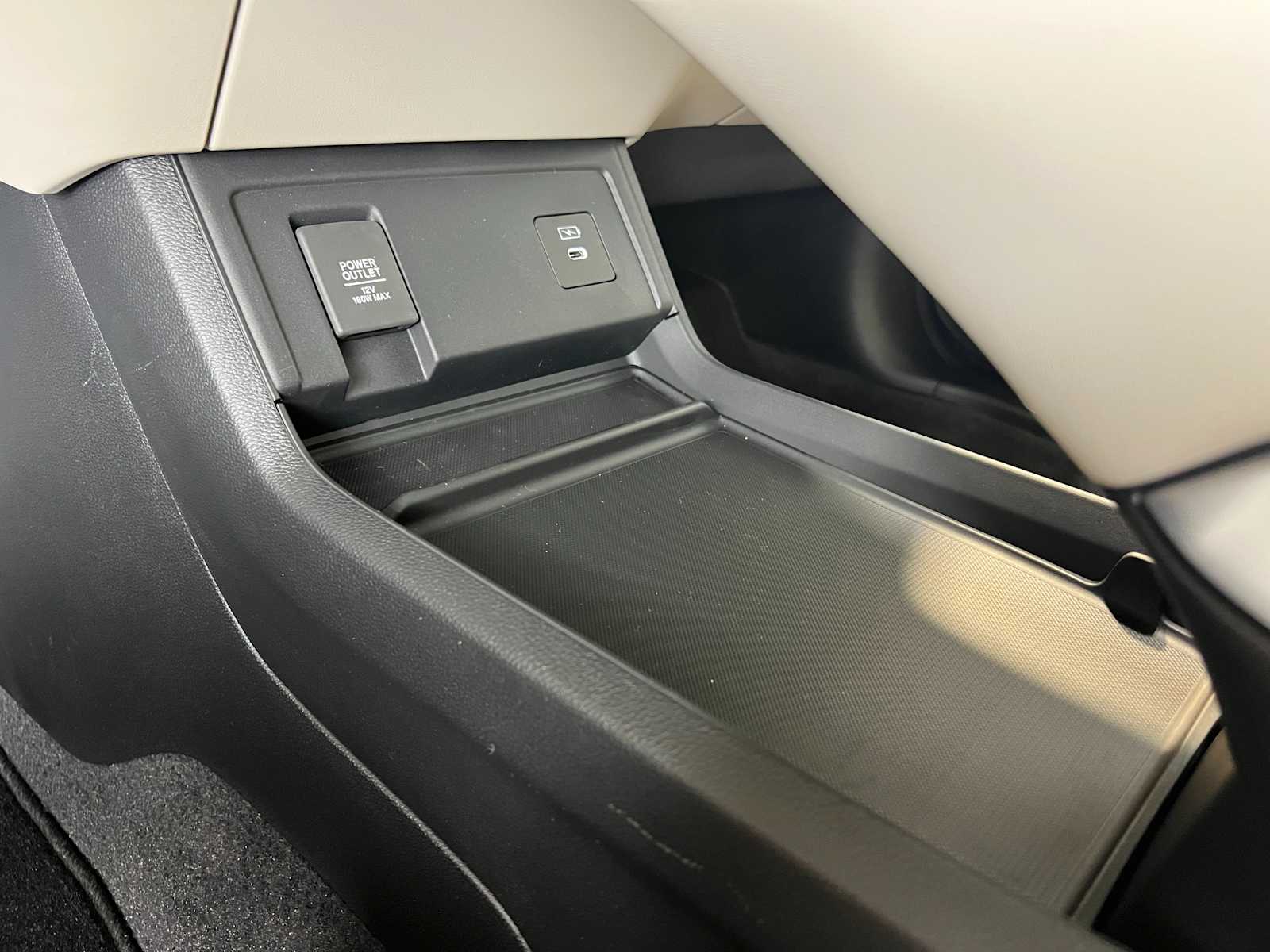 Thumbnail: 2026 Acura RDX - 24