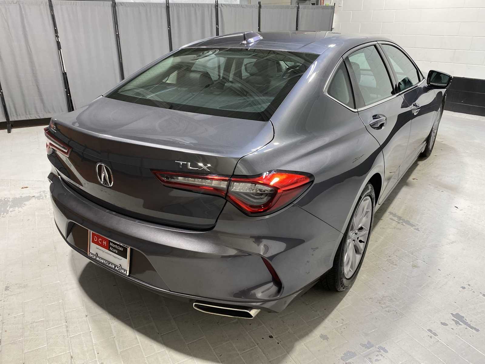 Thumbnail: 2023 Acura TLX - 26