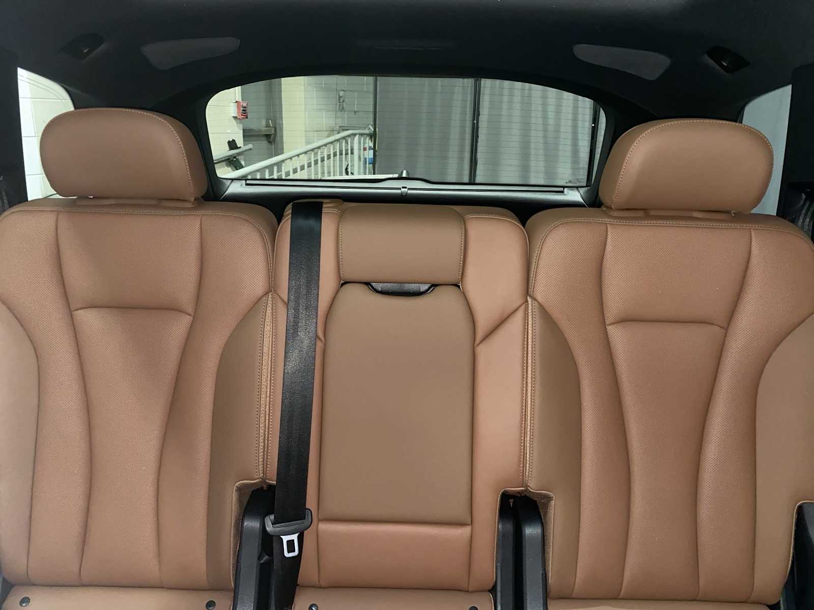 Thumbnail: 2021 Audi Q7 - 21