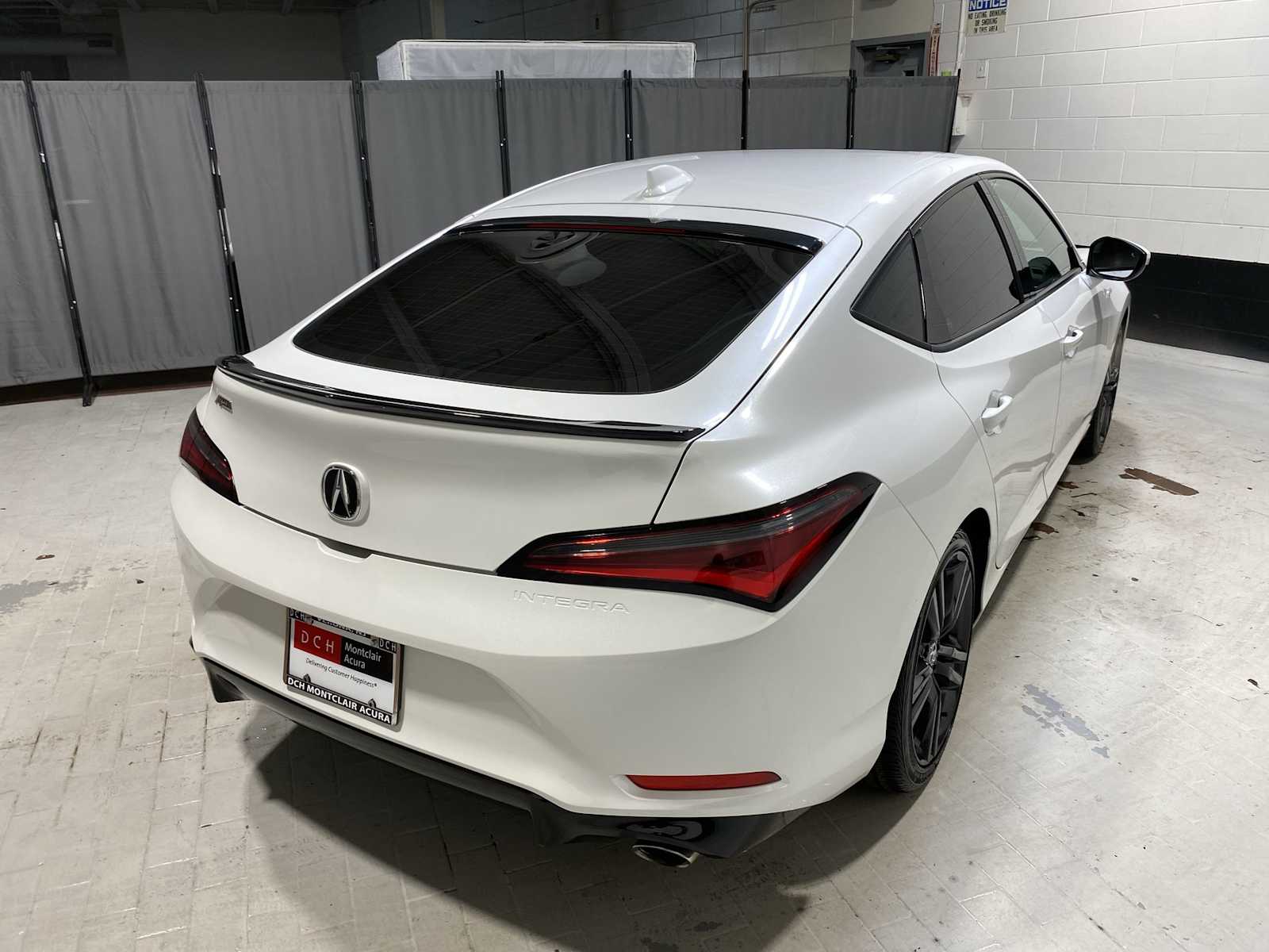 Thumbnail: 2024 Acura Integra - 26
