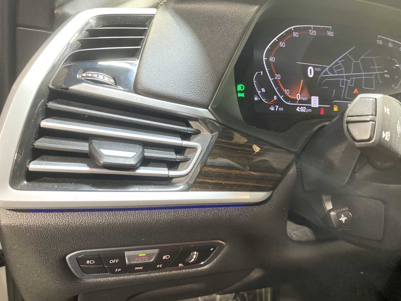 Thumbnail: 2021 BMW X7 - 24