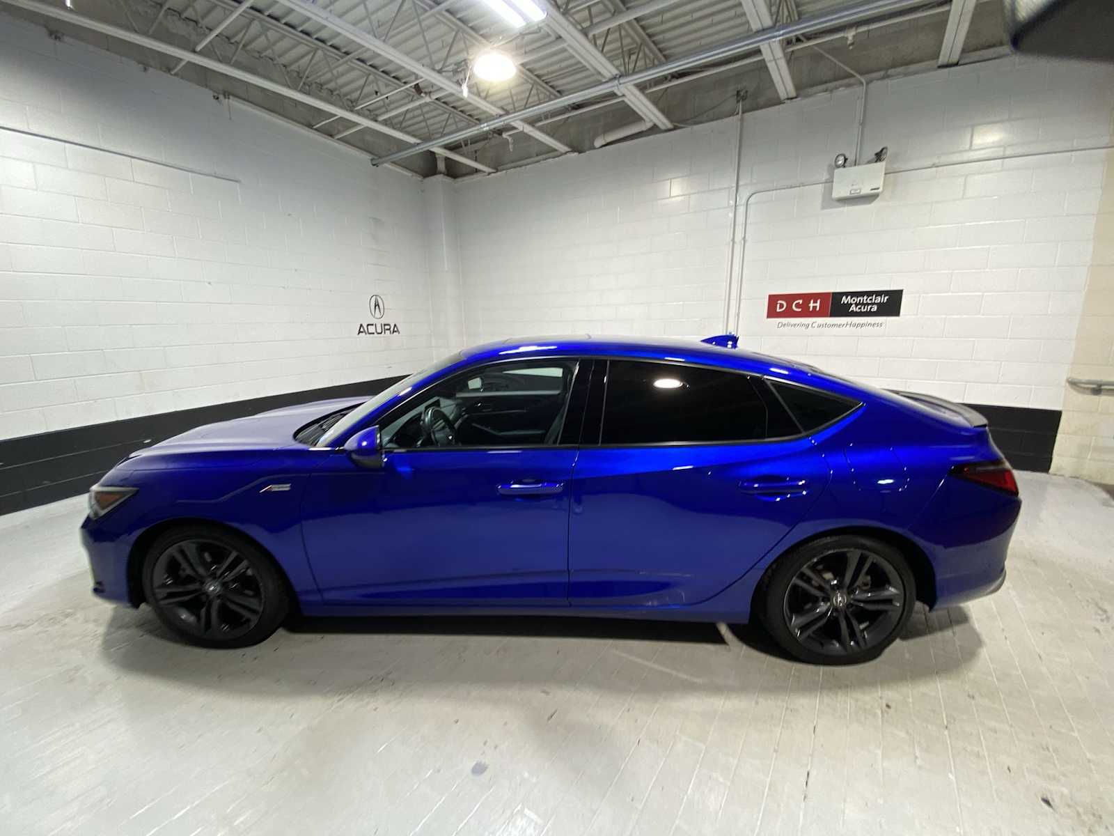 Thumbnail: 2023 Acura Integra - 3
