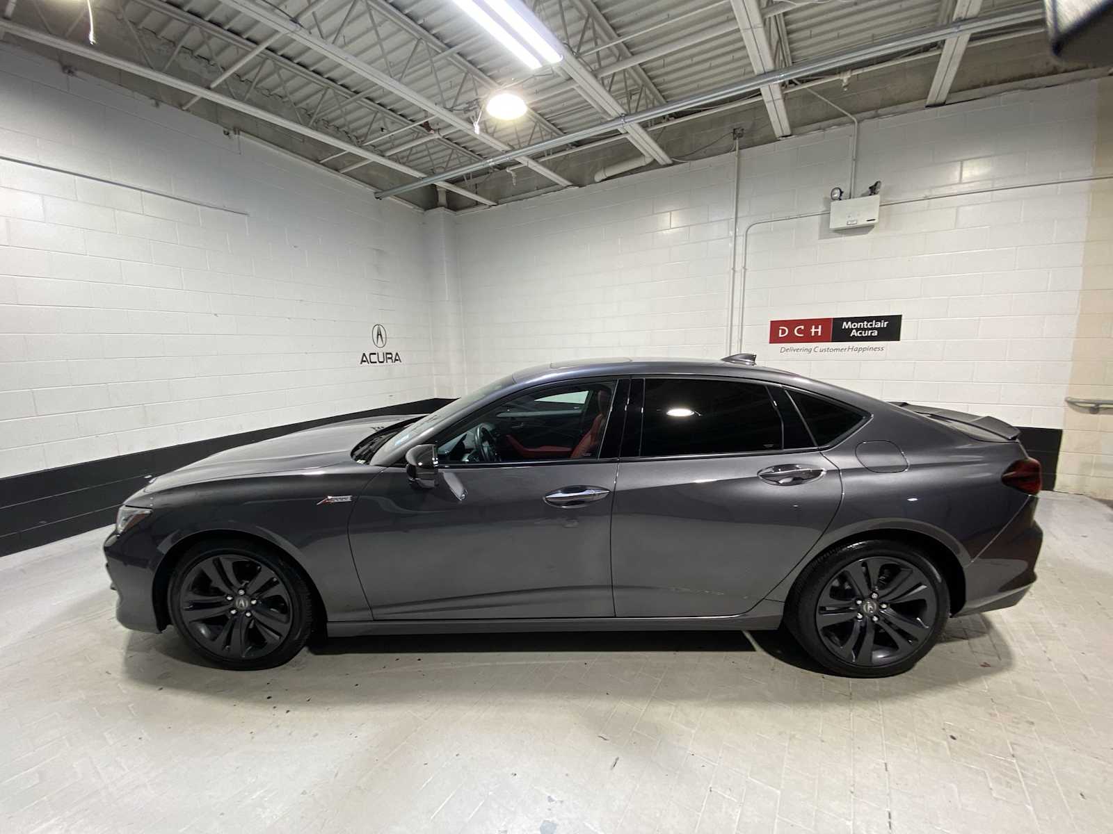 Thumbnail: 2023 Acura TLX - 3