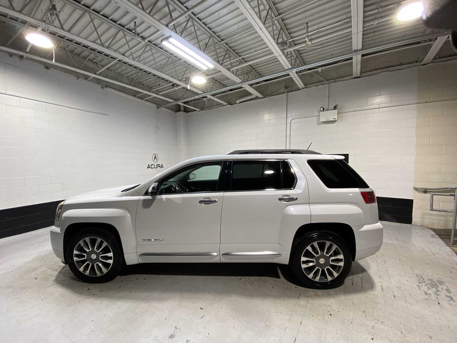 Thumbnail: 2016 GMC Terrain - 3