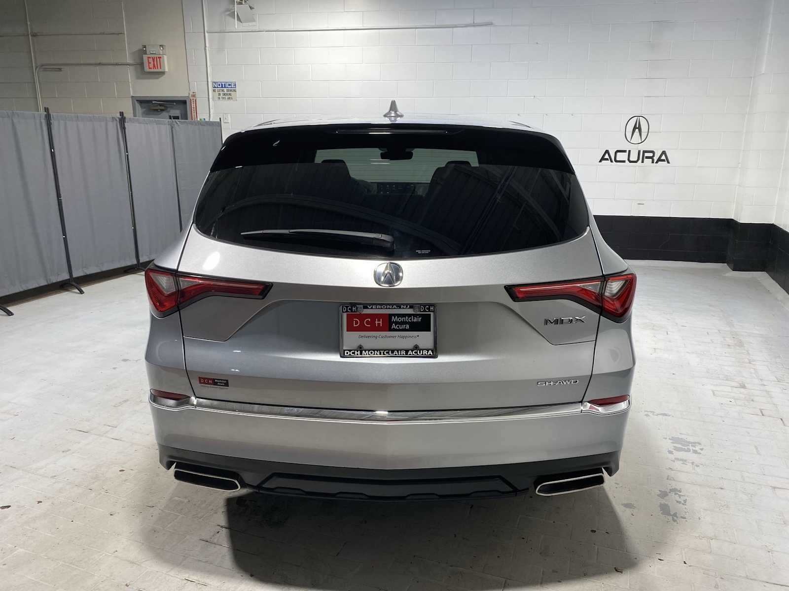 Thumbnail: 2023 Acura MDX - 5