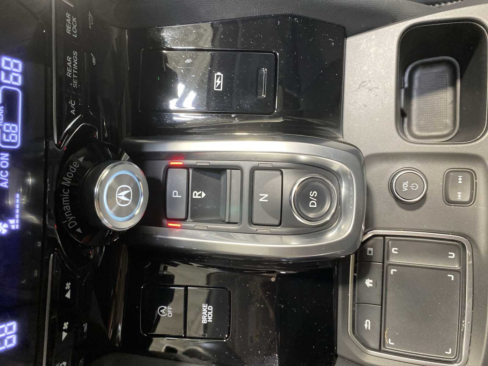 Thumbnail: 2023 Acura MDX - 17